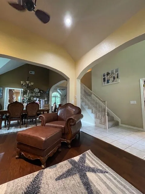Single Family Residence For Sale in Denton County , 1804 Doubletree Trail, Flower Mound, Texas 75028, 4 Bedrooms, 4 Bathrooms, 3 Garage spaces, 3,281 Sqft, built in 1996, Preowned, Price $939,900, mls#21227500, Real Estate Agent in Flower Mound, Homes For Sale in Denton county, Homes For Sale in Flower Mound, Realtor in Flower Mound Texas, Real Estate Brokerage Independent Realty Texas, Luminita Cordes Realtor