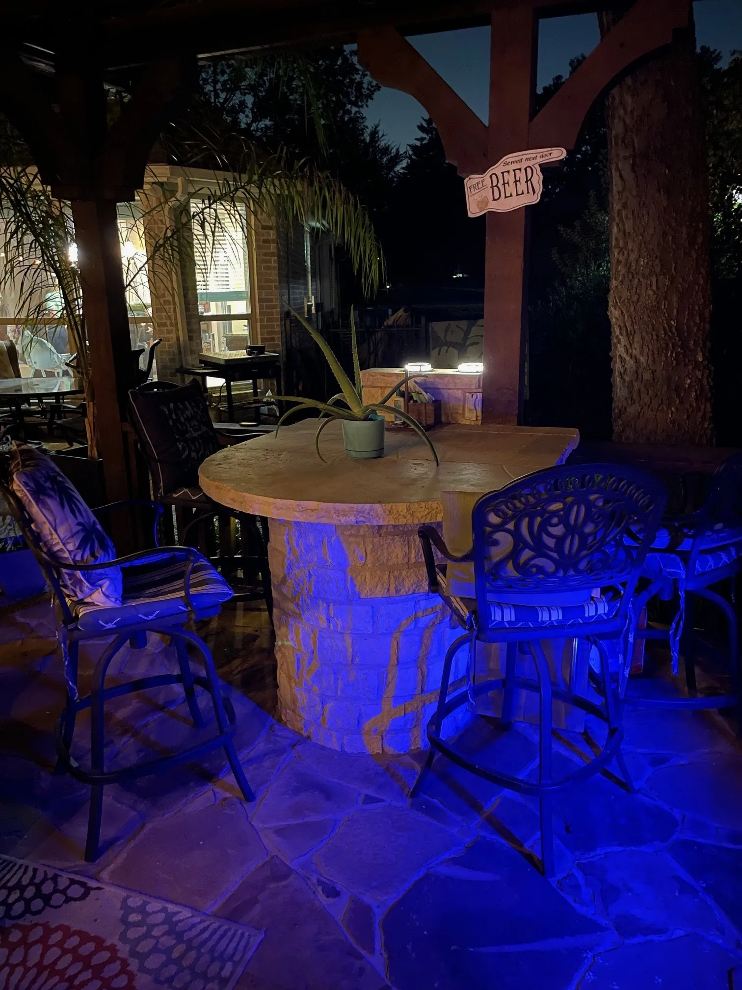 cabana table