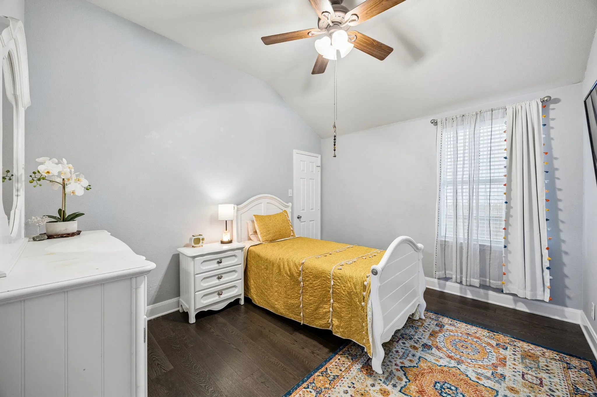 Single Family Residence For Sale in Collin County , 305 Fairland Drive, Wylie, Texas 75098, 3 Bedroom, 2 Bathroom, 2 Garage spaces, 1,550 Sqft, built in 2007, Preowned, mls#21251956, Real Estate Agent in Wylie, Homes For Sale in Collin county, Homes For Sale in Wylie, Realtor in Wylie Texas, Real Estate Brokerage Independent Realty Texas, Luminita Cordes Realtor
