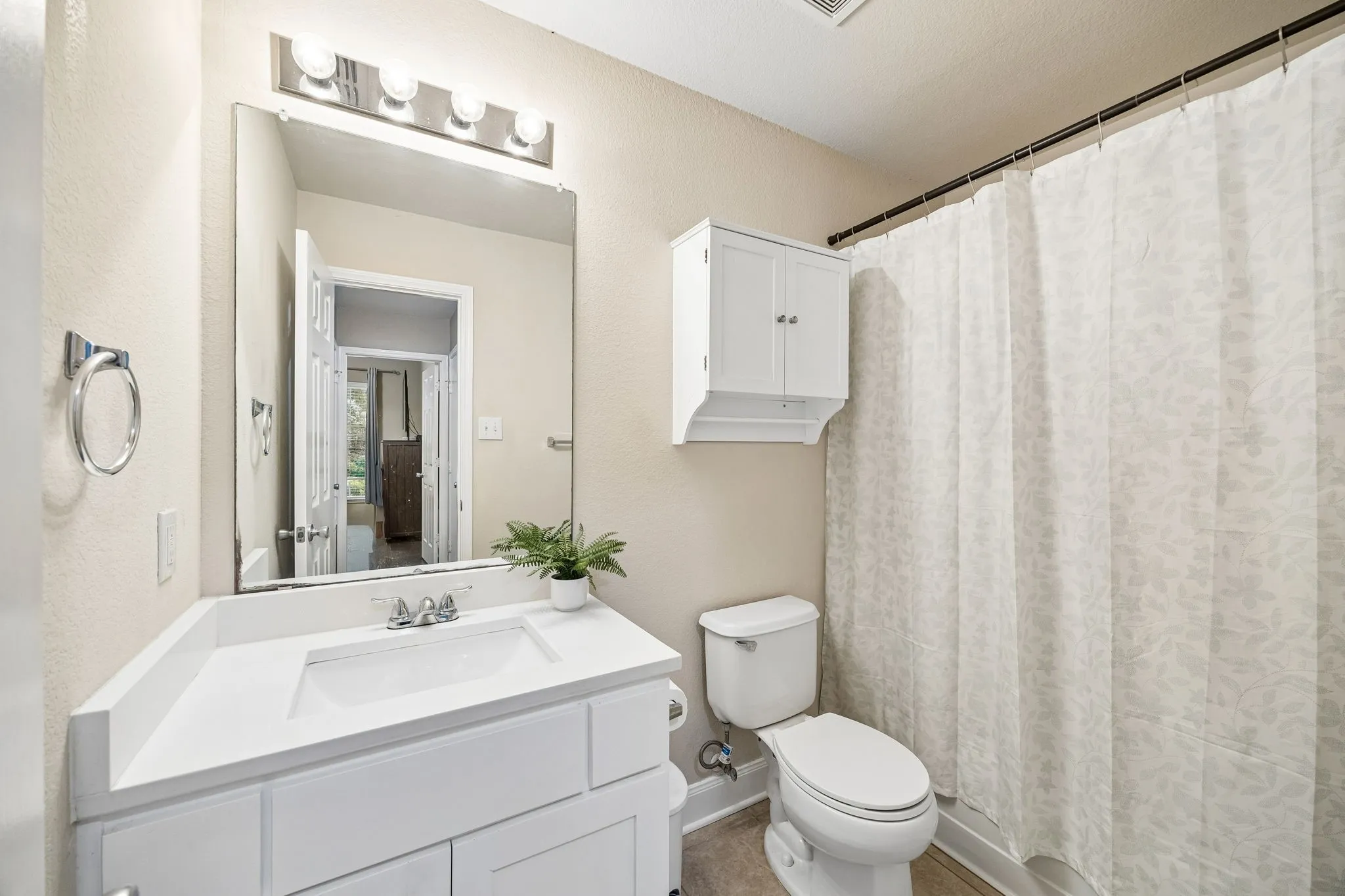 Single Family Residence For Sale in Collin County , 305 Fairland Drive, Wylie, Texas 75098, 3 Bedroom, 2 Bathroom, 2 Garage spaces, 1,550 Sqft, built in 2007, Preowned, mls#21251956, Real Estate Agent in Wylie, Homes For Sale in Collin county, Homes For Sale in Wylie, Realtor in Wylie Texas, Real Estate Brokerage Independent Realty Texas, Luminita Cordes Realtor