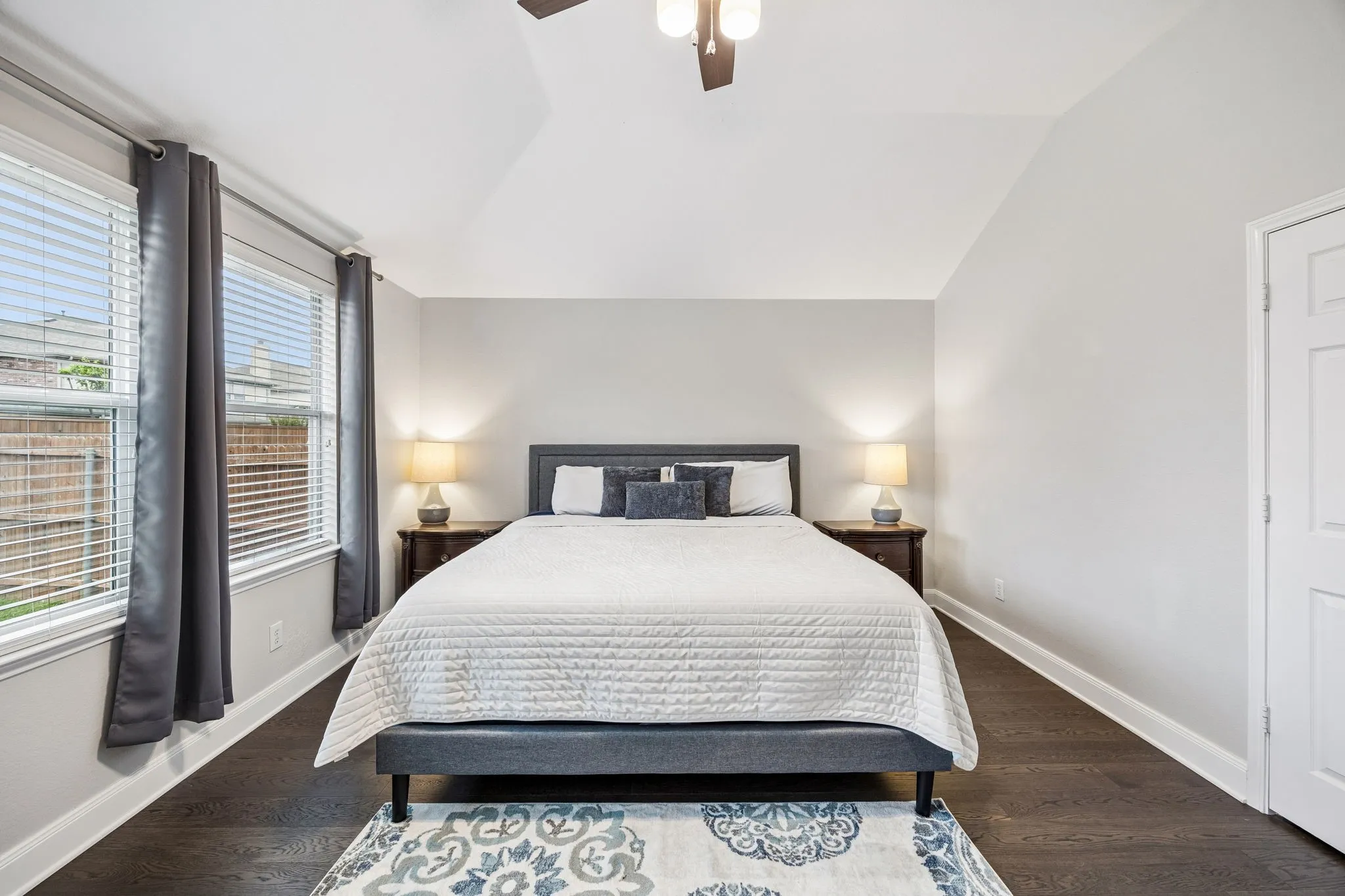 Single Family Residence For Sale in Collin County , 305 Fairland Drive, Wylie, Texas 75098, 3 Bedroom, 2 Bathroom, 2 Garage spaces, 1,550 Sqft, built in 2007, Preowned, mls#21251956, Real Estate Agent in Wylie, Homes For Sale in Collin county, Homes For Sale in Wylie, Realtor in Wylie Texas, Real Estate Brokerage Independent Realty Texas, Luminita Cordes Realtor