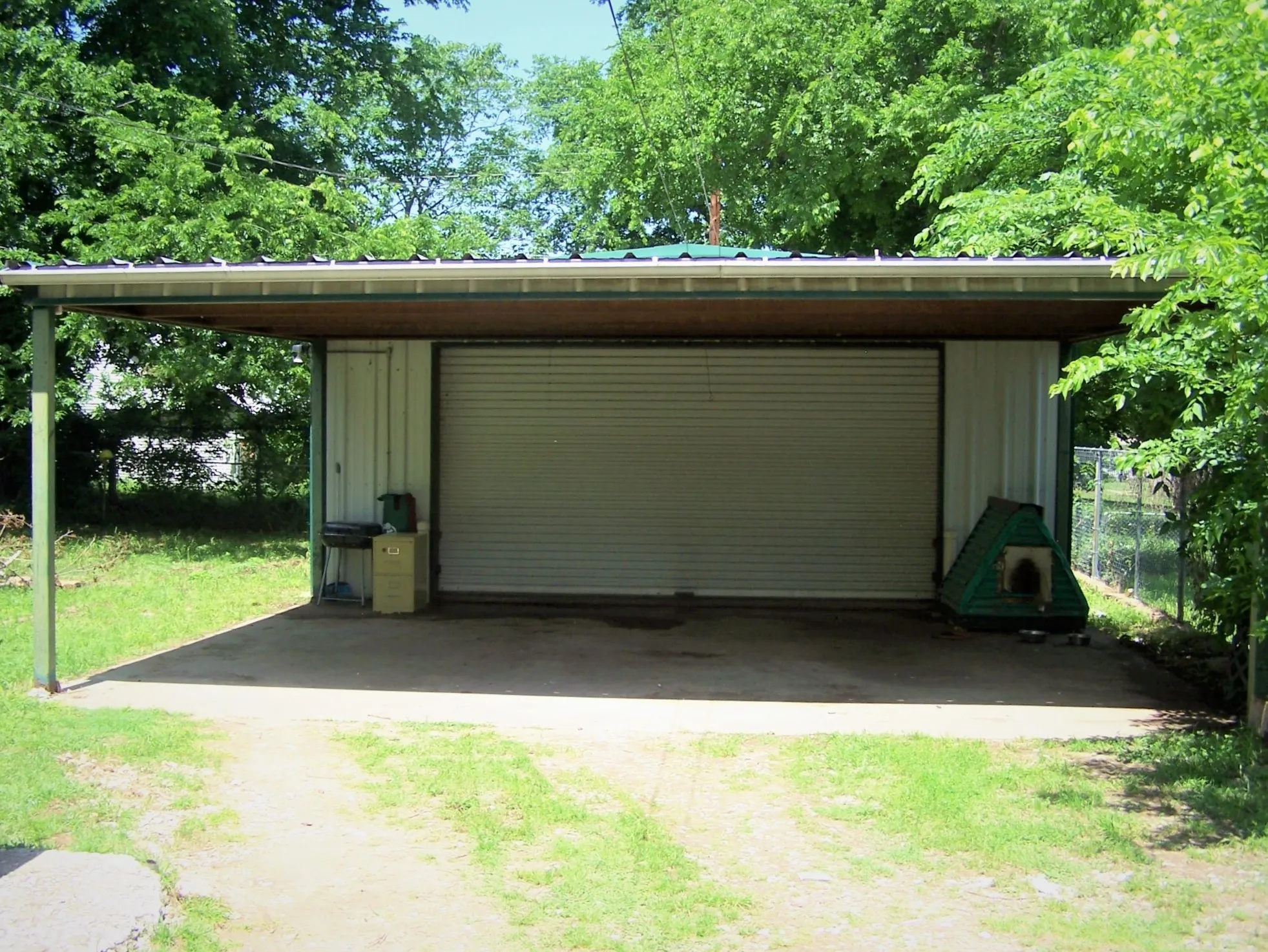 Single Family Residence For Sale in Grayson County , 923 Nelson Street, Denison, Texas 75020, 5 Bedroom, 2 Bathroom, Garage spaces, 1,568 Sqft, built in 1930, Preowned, mls#21254981, Real Estate Agent in Denison, Homes For Sale in Grayson county, Homes For Sale in Denison, Realtor in Denison Texas, Real Estate Brokerage Independent Realty Texas, Luminita Cordes Realtor