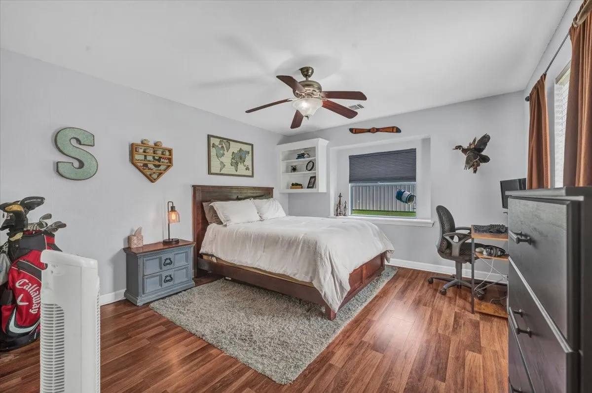 Single Family Residence For Sale in Collin County , 10592 Tree Lane, Princeton, Texas 75407, 3 Bedroom, 3 Bathroom, 2 Garage spaces, 2,253 Sqft, built in 1994, Preowned, mls#21254657, Real Estate Agent in Princeton, Homes For Sale in Collin county, Homes For Sale in Princeton, Realtor in Princeton Texas, Real Estate Brokerage Independent Realty Texas, Luminita Cordes Realtor