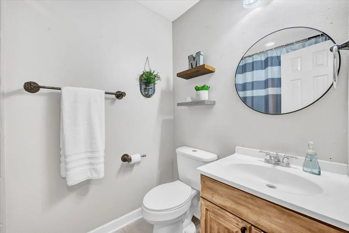 Single Family Residence For Sale in Collin County , 10592 Tree Lane, Princeton, Texas 75407, 3 Bedroom, 3 Bathroom, 2 Garage spaces, 2,253 Sqft, built in 1994, Preowned, mls#21254657, Real Estate Agent in Princeton, Homes For Sale in Collin county, Homes For Sale in Princeton, Realtor in Princeton Texas, Real Estate Brokerage Independent Realty Texas, Luminita Cordes Realtor