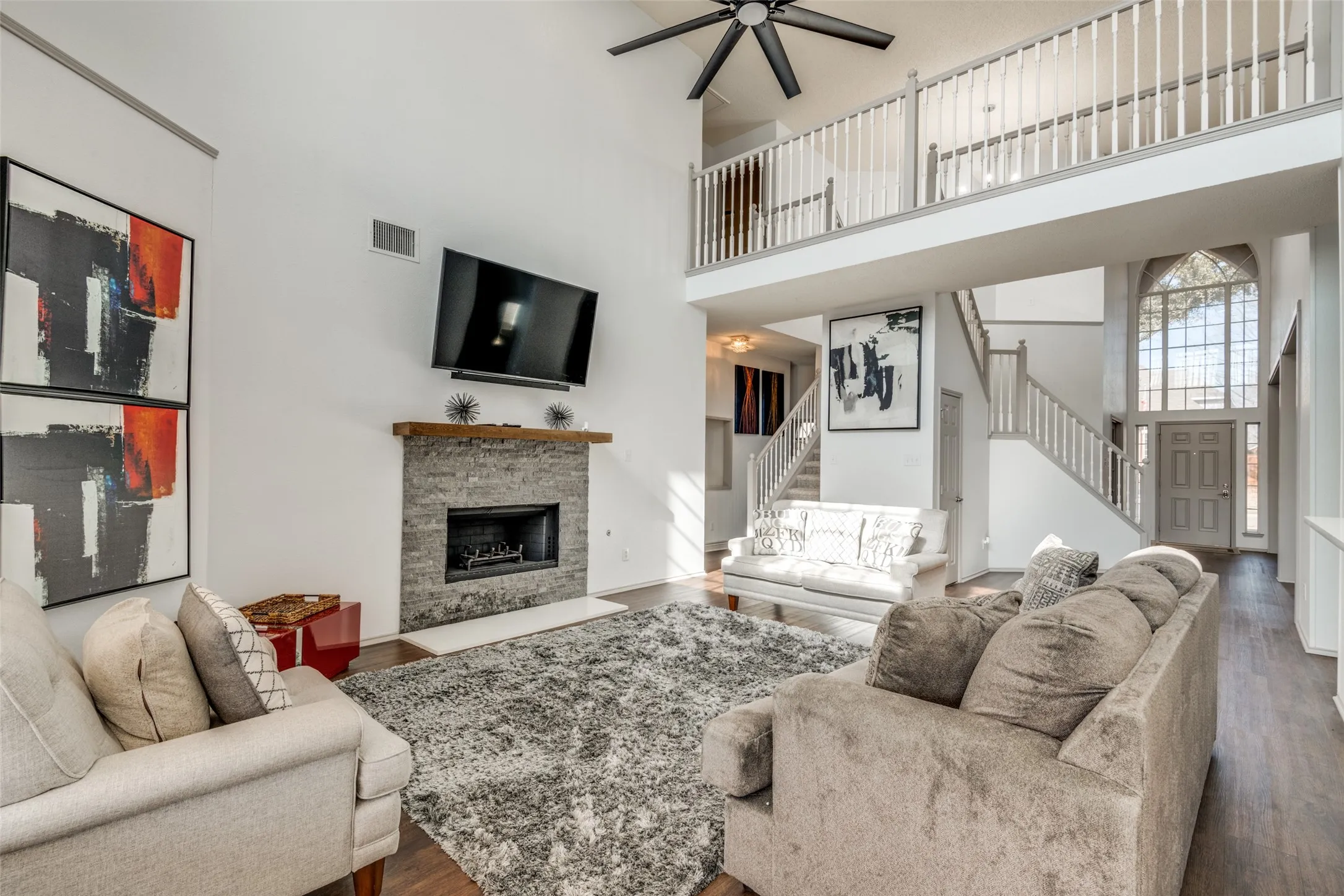 Single Family Residence For Sale in Dallas County , 4910 Bayport Circle, Rowlett, Texas 75088, 4 Bedrooms, 4 Bathrooms, 2 Garage spaces, 4,058 Sqft, built in 1996, Price $635,000, mls#21252568, Real Estate Agent in Rowlett, Homes For Sale in Dallas county, Homes For Sale in Rowlett, Realtor in Rowlett Texas, Real Estate Brokerage Independent Realty Texas, Luminita Cordes Realtor