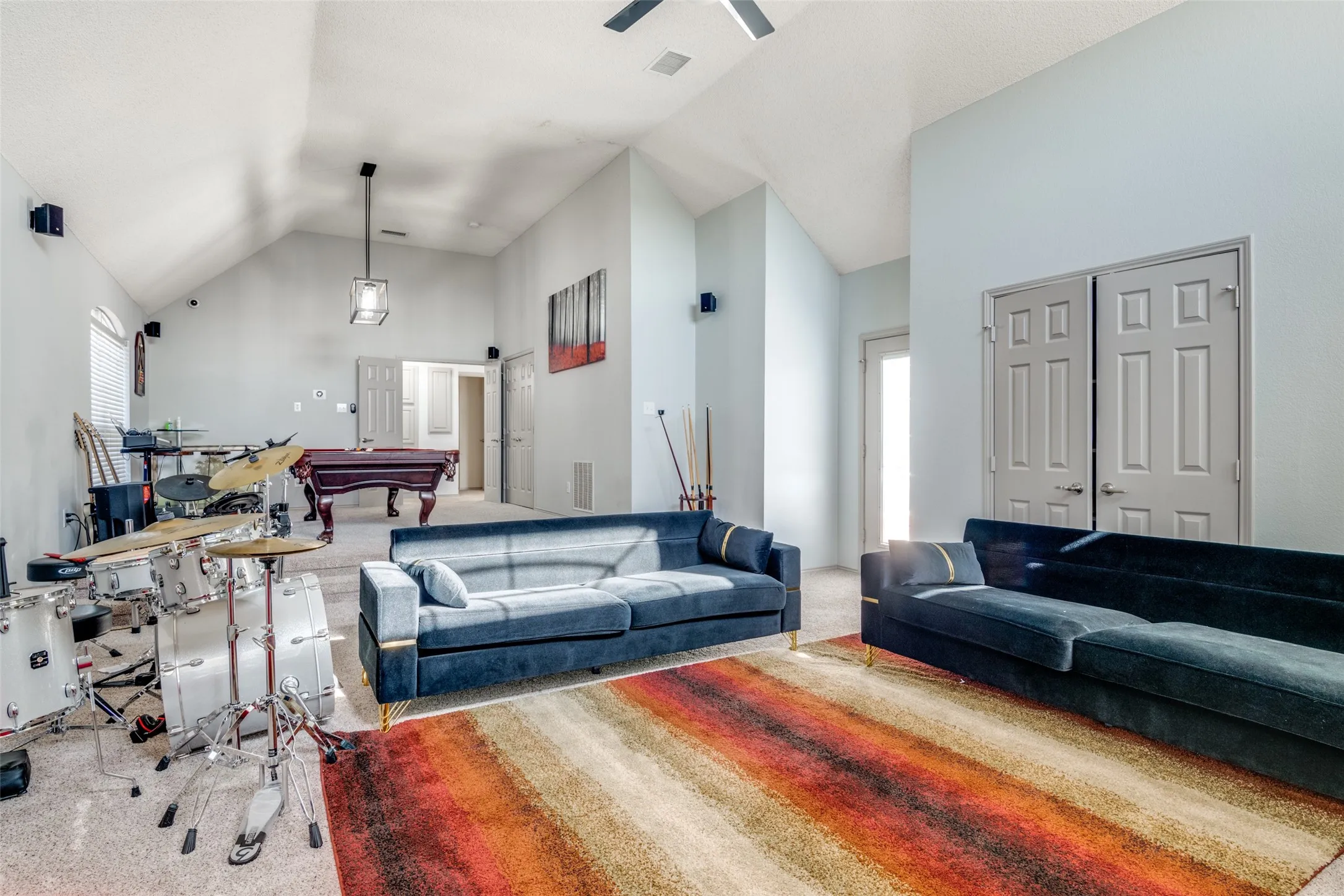 Single Family Residence For Sale in Dallas County , 4910 Bayport Circle, Rowlett, Texas 75088, 4 Bedrooms, 4 Bathrooms, 2 Garage spaces, 4,058 Sqft, built in 1996, Price $635,000, mls#21252568, Real Estate Agent in Rowlett, Homes For Sale in Dallas county, Homes For Sale in Rowlett, Realtor in Rowlett Texas, Real Estate Brokerage Independent Realty Texas, Luminita Cordes Realtor