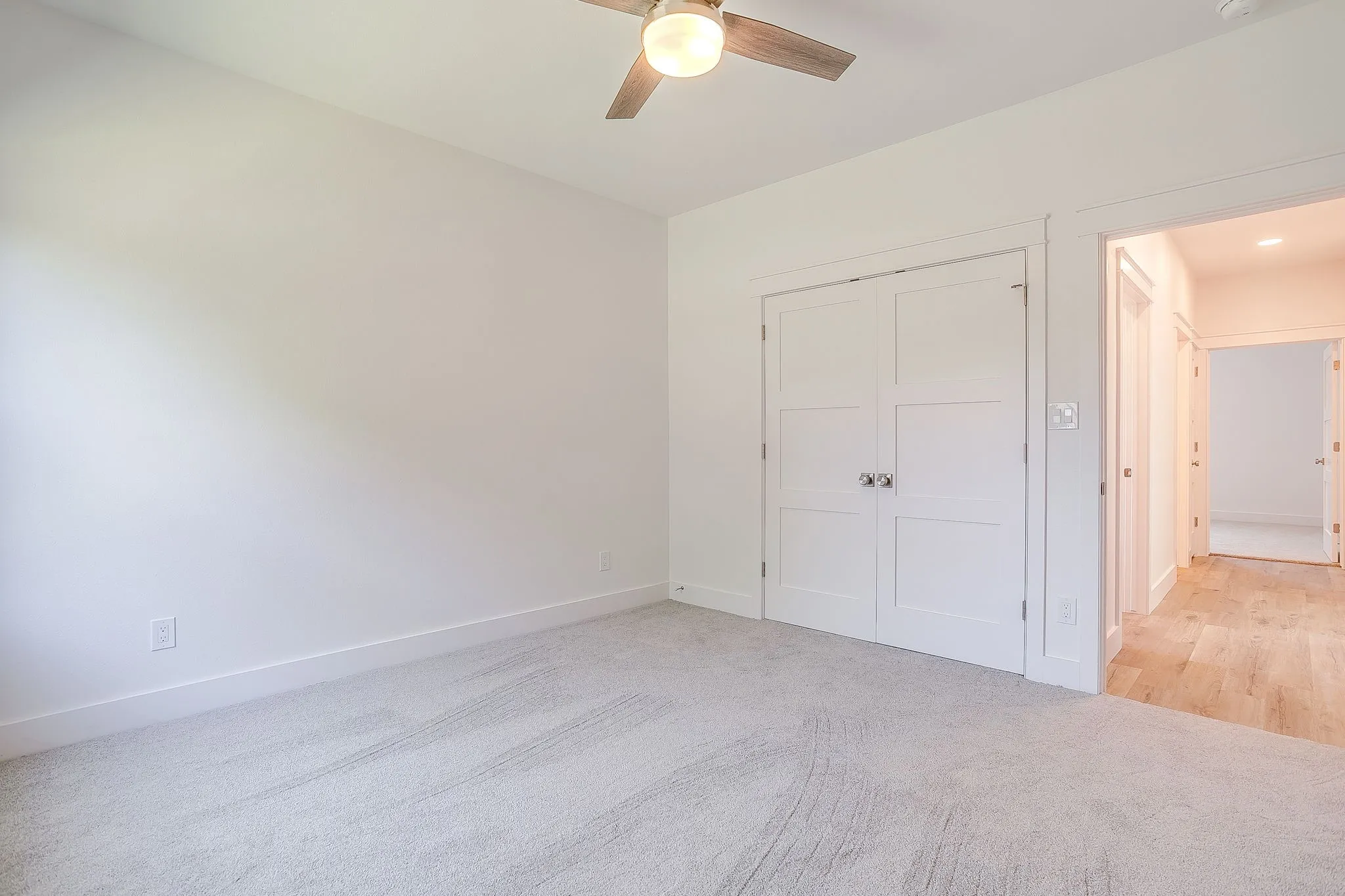 Single Family Residence For Sale in Palo Pinto County , 2601 Easy Street, Mineral Wells, Texas 76067, 3 Bedrooms, 2 Bathrooms, 2 Garage spaces, 1,989 Sqft, built in 2026, Price $540,000, mls#21254118, Real Estate Agent in Mineral Wells, Homes For Sale in Palo Pinto county, Homes For Sale in Mineral Wells, Realtor in Mineral Wells Texas, Real Estate Brokerage Independent Realty Texas, Luminita Cordes Realtor