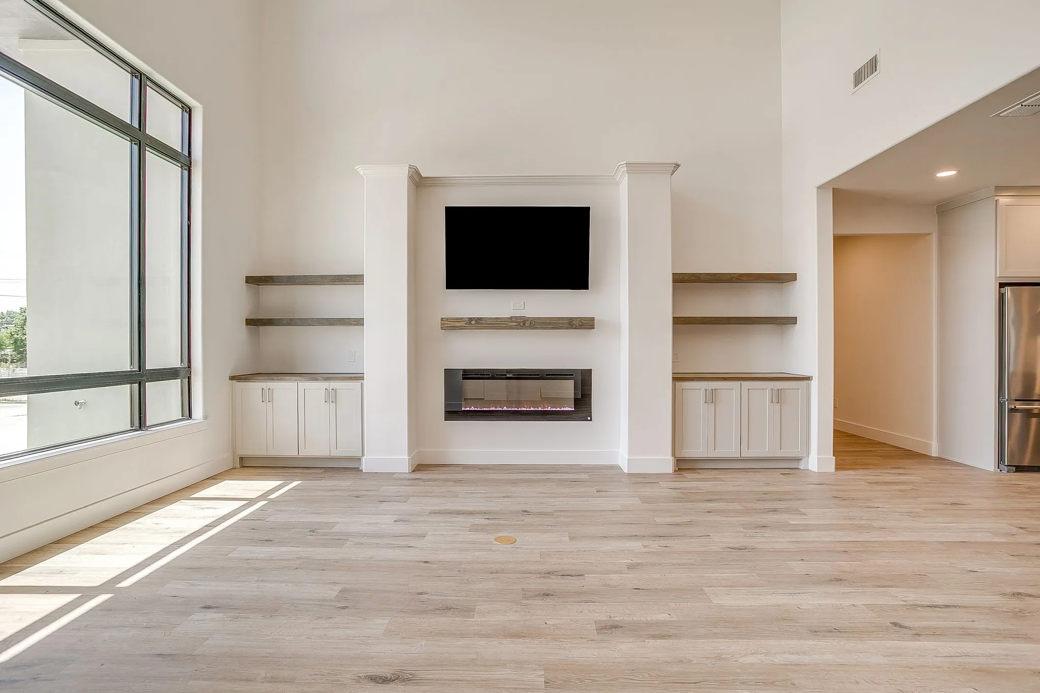 Single Family Residence For Sale in Palo Pinto County , 2601 Easy Street, Mineral Wells, Texas 76067, 3 Bedrooms, 2 Bathrooms, 2 Garage spaces, 1,989 Sqft, built in 2026, Price $540,000, mls#21254118, Real Estate Agent in Mineral Wells, Homes For Sale in Palo Pinto county, Homes For Sale in Mineral Wells, Realtor in Mineral Wells Texas, Real Estate Brokerage Independent Realty Texas, Luminita Cordes Realtor