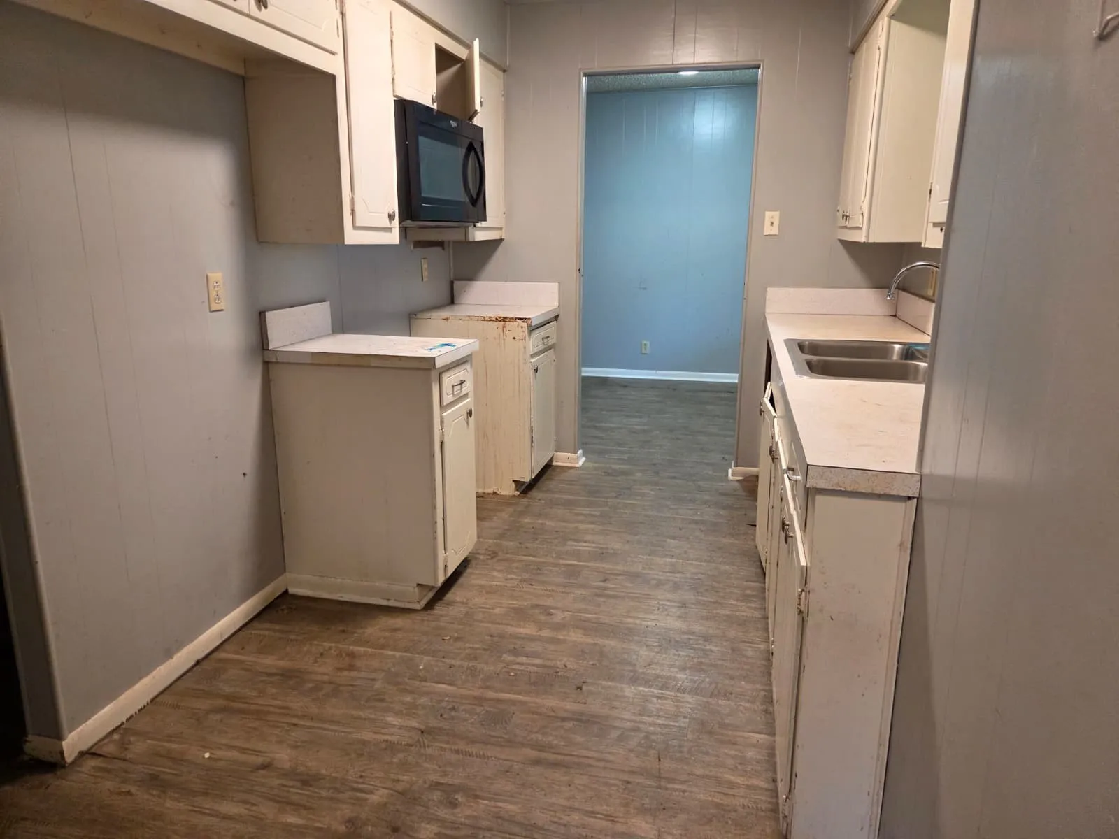 Single Family Residence For Sale in Wood County , 7515 E US Highway 80, Hawkins, Texas 75765, 3 Bedroom, 2 Bathroom, 2 Garage spaces, 2,074 Sqft, built in 1985, mls#21254054, Real Estate Agent in Hawkins, Homes For Sale in Wood county, Homes For Sale in Hawkins, Realtor in Hawkins Texas, Real Estate Brokerage Independent Realty Texas, Luminita Cordes Realtor