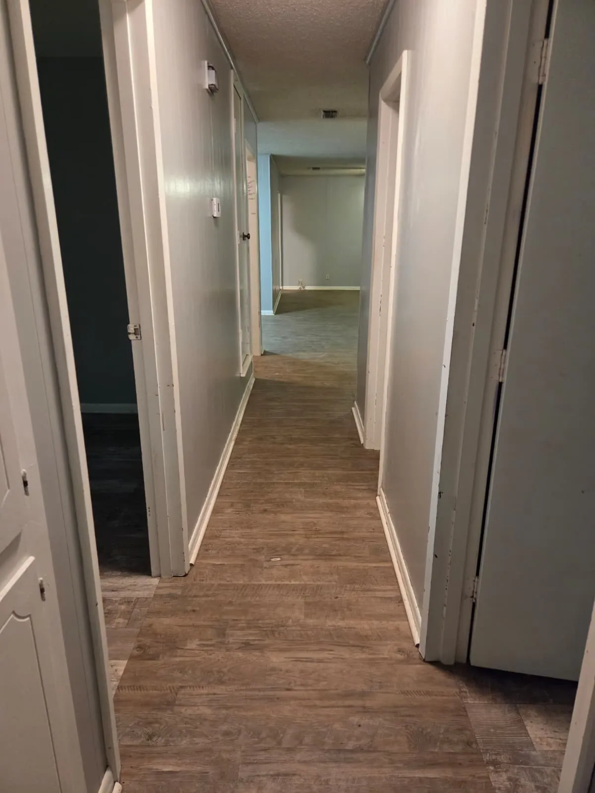 Single Family Residence For Sale in Wood County , 7515 E US Highway 80, Hawkins, Texas 75765, 3 Bedroom, 2 Bathroom, 2 Garage spaces, 2,074 Sqft, built in 1985, mls#21254054, Real Estate Agent in Hawkins, Homes For Sale in Wood county, Homes For Sale in Hawkins, Realtor in Hawkins Texas, Real Estate Brokerage Independent Realty Texas, Luminita Cordes Realtor