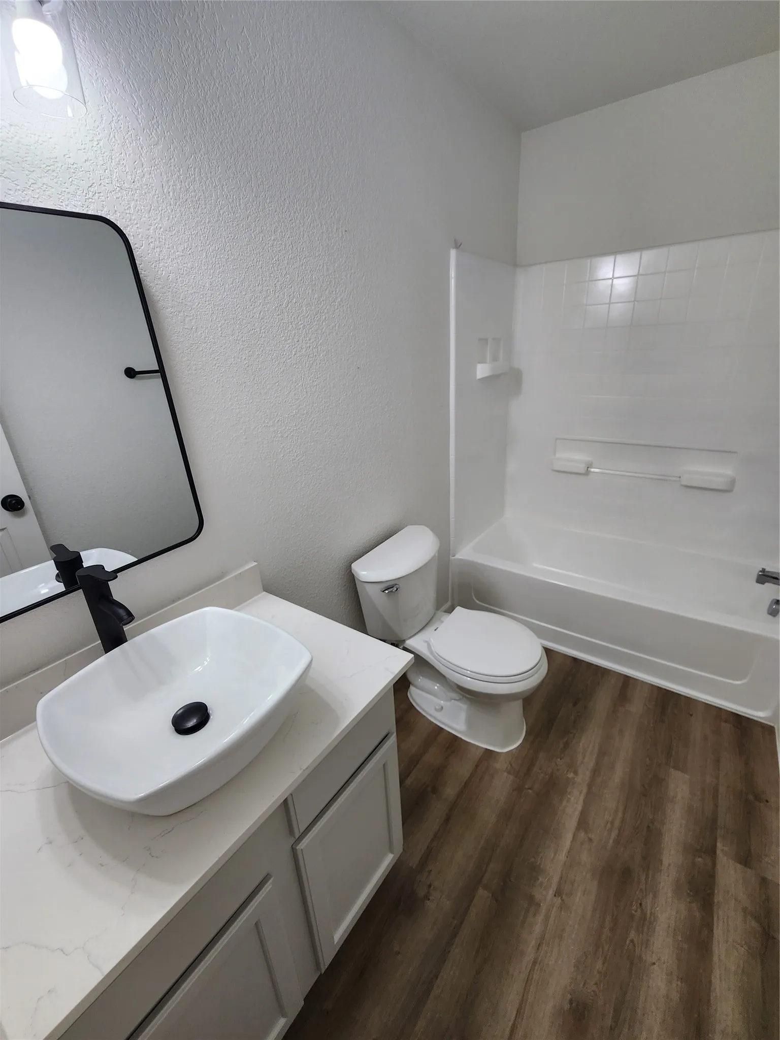 Single Family Residence For Rent in Wise County , 12808 Kingsgate Drive, Rhome, Texas 76078, 3 Bedroom, 2 Bathroom, 2 Garage spaces, 1,397 Sqft, built in 2008, Preowned, mls#21255039, Real Estate Agent in Rhome, Homes For Rent in Wise county, Homes For Rent in Rhome, Realtor in Rhome Texas, Real Estate Brokerage Independent Realty Texas, Luminita Cordes Realtor