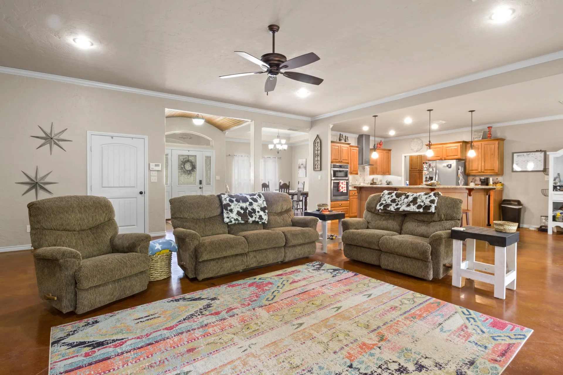 Farm For Sale in Cass County , 10 County Road 1513, Avinger, Texas 75630, 4 Bedroom, 4 Bathroom, Garage spaces, 3,174 Sqft, built in 2013, Preowned, mls#21255054, Real Estate Agent in Avinger, Homes For Sale in Cass county, Homes For Sale in Avinger, Realtor in Avinger Texas, Real Estate Brokerage Independent Realty Texas, Luminita Cordes Realtor