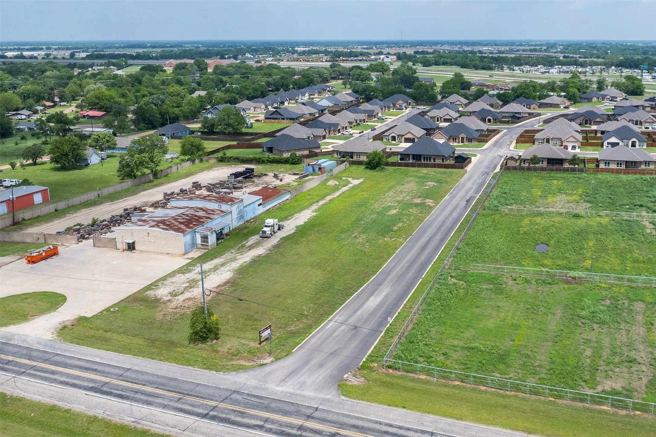 Unimproved Land For Sale in Kaufman County , 0 Mason, Mabank, Texas 75147, 0, 0, Garage spaces, 0 Sqft, built in 0, Price $85,000, mls#21255049, Real Estate Agent in Mabank, Homes For Sale in Kaufman county, Homes For Sale in Mabank, Realtor in Mabank Texas, Real Estate Brokerage Independent Realty Texas, Luminita Cordes Realtor