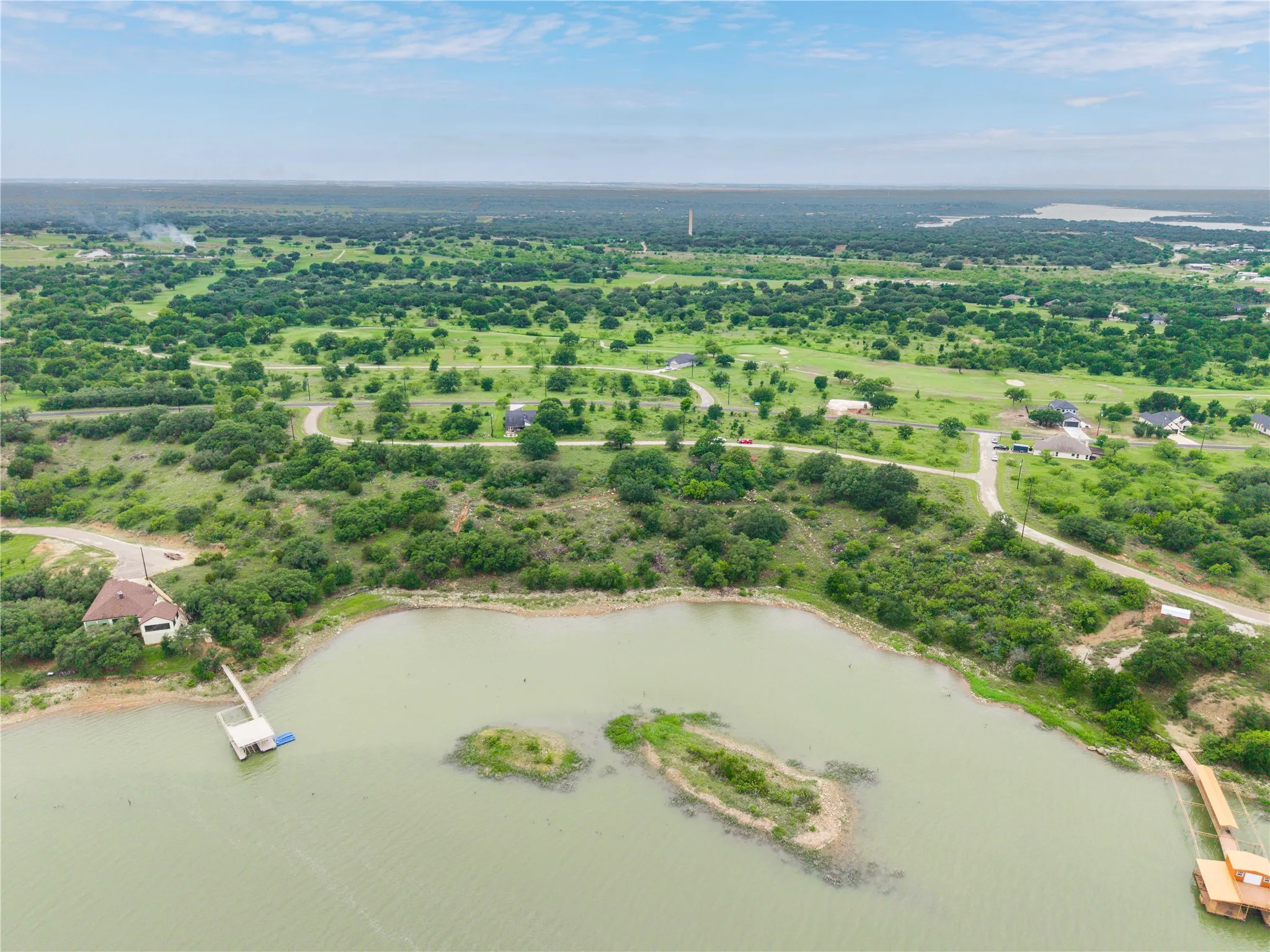 Expanded view of bay (Islands are not a part of property.)