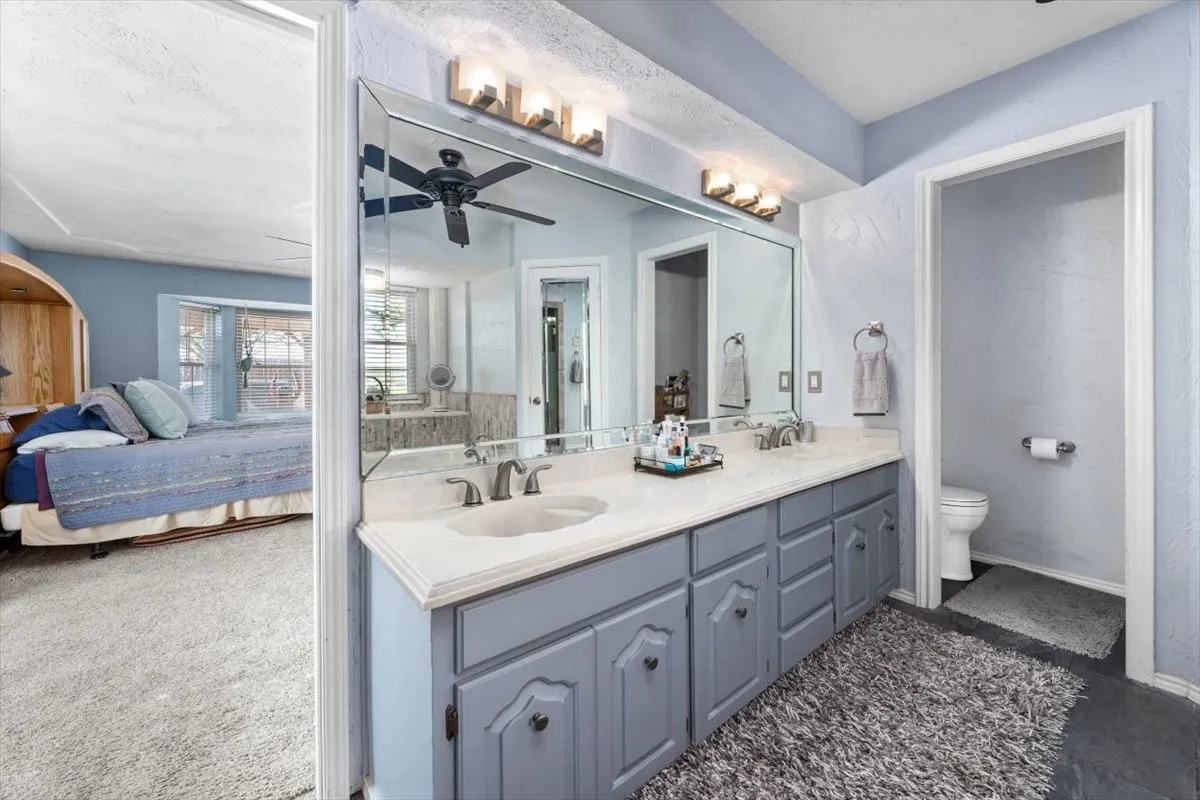 Single Family Residence For Sale in Parker County , 911 Mcvoid Road, Springtown, Texas 76082, 3 Bedroom, 2 Bathroom, Garage spaces, 2,533 Sqft, built in 1977, mls#21255037, Real Estate Agent in Springtown, Homes For Sale in Parker county, Homes For Sale in Springtown, Realtor in Springtown Texas, Real Estate Brokerage Independent Realty Texas, Luminita Cordes Realtor