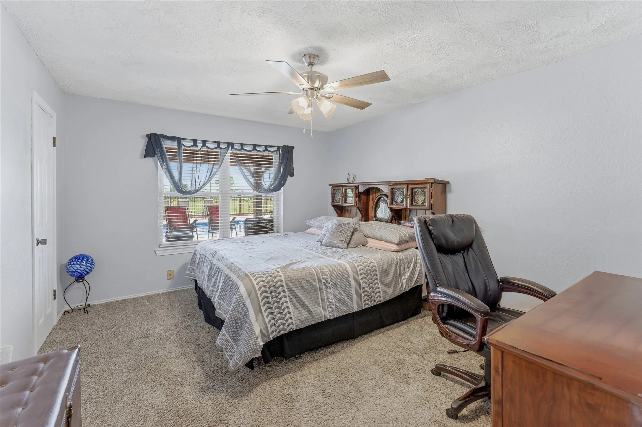 Single Family Residence For Sale in Parker County , 911 Mcvoid Road, Springtown, Texas 76082, 3 Bedroom, 2 Bathroom, Garage spaces, 2,533 Sqft, built in 1977, mls#21255037, Real Estate Agent in Springtown, Homes For Sale in Parker county, Homes For Sale in Springtown, Realtor in Springtown Texas, Real Estate Brokerage Independent Realty Texas, Luminita Cordes Realtor