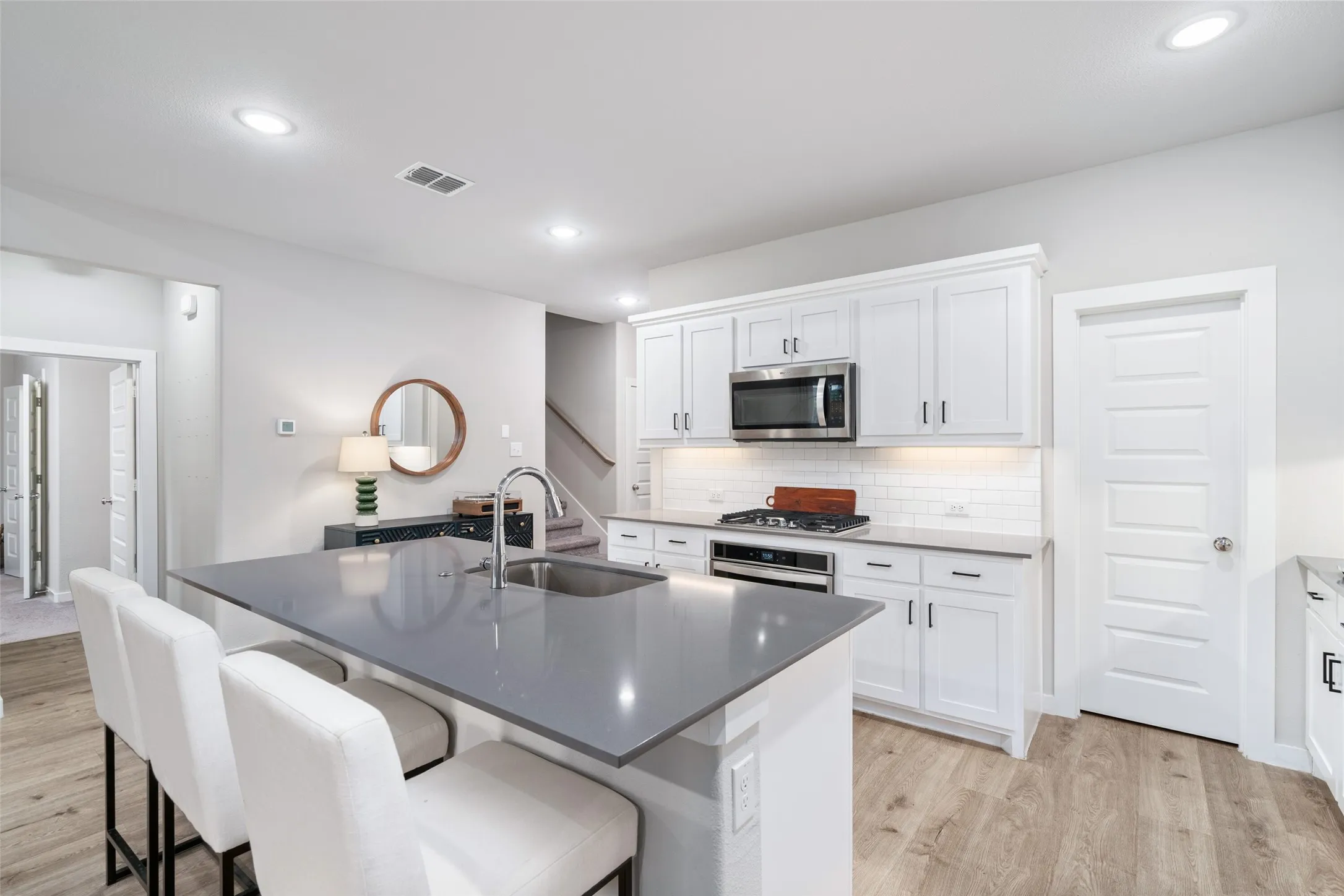Single Family Residence For Sale in Collin County , 353 Waters Ridge Drive, Lavon, Texas 75166, 5 Bedrooms, 3 Bathrooms, 2 Garage spaces, 2,944 Sqft, built in 2023, Preowned, Price $399,000, mls#21253901, Real Estate Agent in Lavon, Homes For Sale in Collin county, Homes For Sale in Lavon, Realtor in Lavon Texas, Real Estate Brokerage Independent Realty Texas, Luminita Cordes Realtor