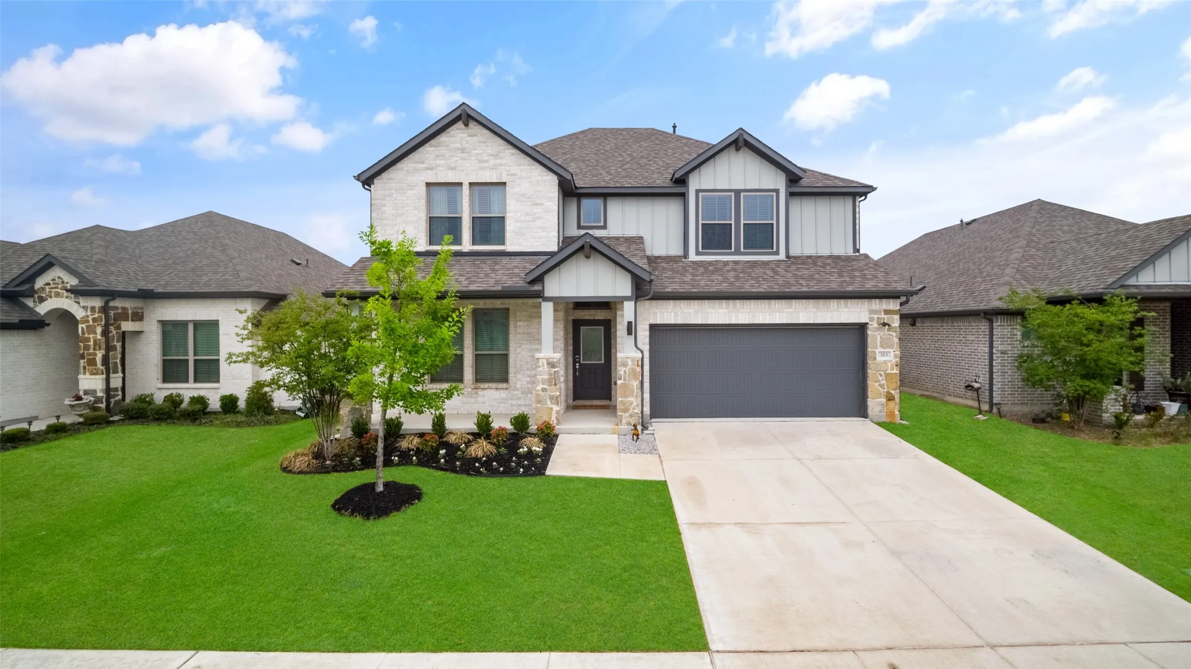 Single Family Residence For Sale in Collin County , 353 Waters Ridge Drive, Lavon, Texas 75166, 5 Bedrooms, 3 Bathrooms, 2 Garage spaces, 2,944 Sqft, built in 2023, Preowned, Price $399,000, mls#21253901, Real Estate Agent in Lavon, Homes For Sale in Collin county, Homes For Sale in Lavon, Realtor in Lavon Texas, Real Estate Brokerage Independent Realty Texas, Luminita Cordes Realtor