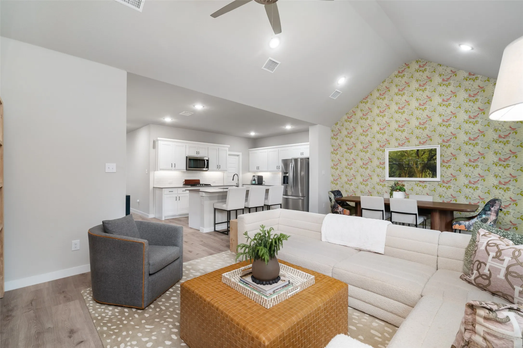 Single Family Residence For Sale in Collin County , 353 Waters Ridge Drive, Lavon, Texas 75166, 5 Bedrooms, 3 Bathrooms, 2 Garage spaces, 2,944 Sqft, built in 2023, Preowned, Price $399,000, mls#21253901, Real Estate Agent in Lavon, Homes For Sale in Collin county, Homes For Sale in Lavon, Realtor in Lavon Texas, Real Estate Brokerage Independent Realty Texas, Luminita Cordes Realtor