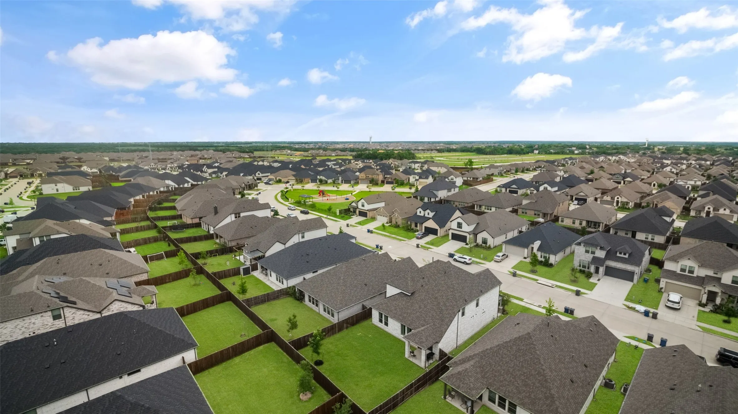 Single Family Residence For Sale in Collin County , 353 Waters Ridge Drive, Lavon, Texas 75166, 5 Bedrooms, 3 Bathrooms, 2 Garage spaces, 2,944 Sqft, built in 2023, Preowned, Price $399,000, mls#21253901, Real Estate Agent in Lavon, Homes For Sale in Collin county, Homes For Sale in Lavon, Realtor in Lavon Texas, Real Estate Brokerage Independent Realty Texas, Luminita Cordes Realtor