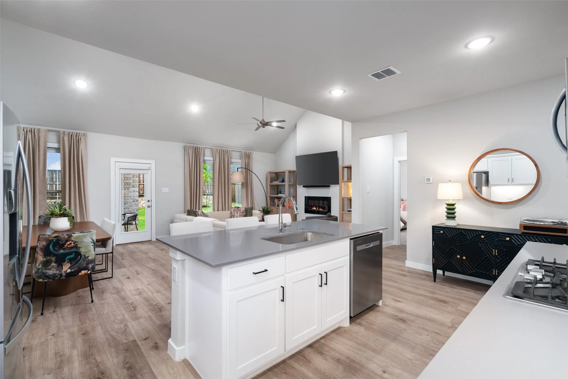 Single Family Residence For Sale in Collin County , 353 Waters Ridge Drive, Lavon, Texas 75166, 5 Bedrooms, 3 Bathrooms, 2 Garage spaces, 2,944 Sqft, built in 2023, Preowned, Price $399,000, mls#21253901, Real Estate Agent in Lavon, Homes For Sale in Collin county, Homes For Sale in Lavon, Realtor in Lavon Texas, Real Estate Brokerage Independent Realty Texas, Luminita Cordes Realtor