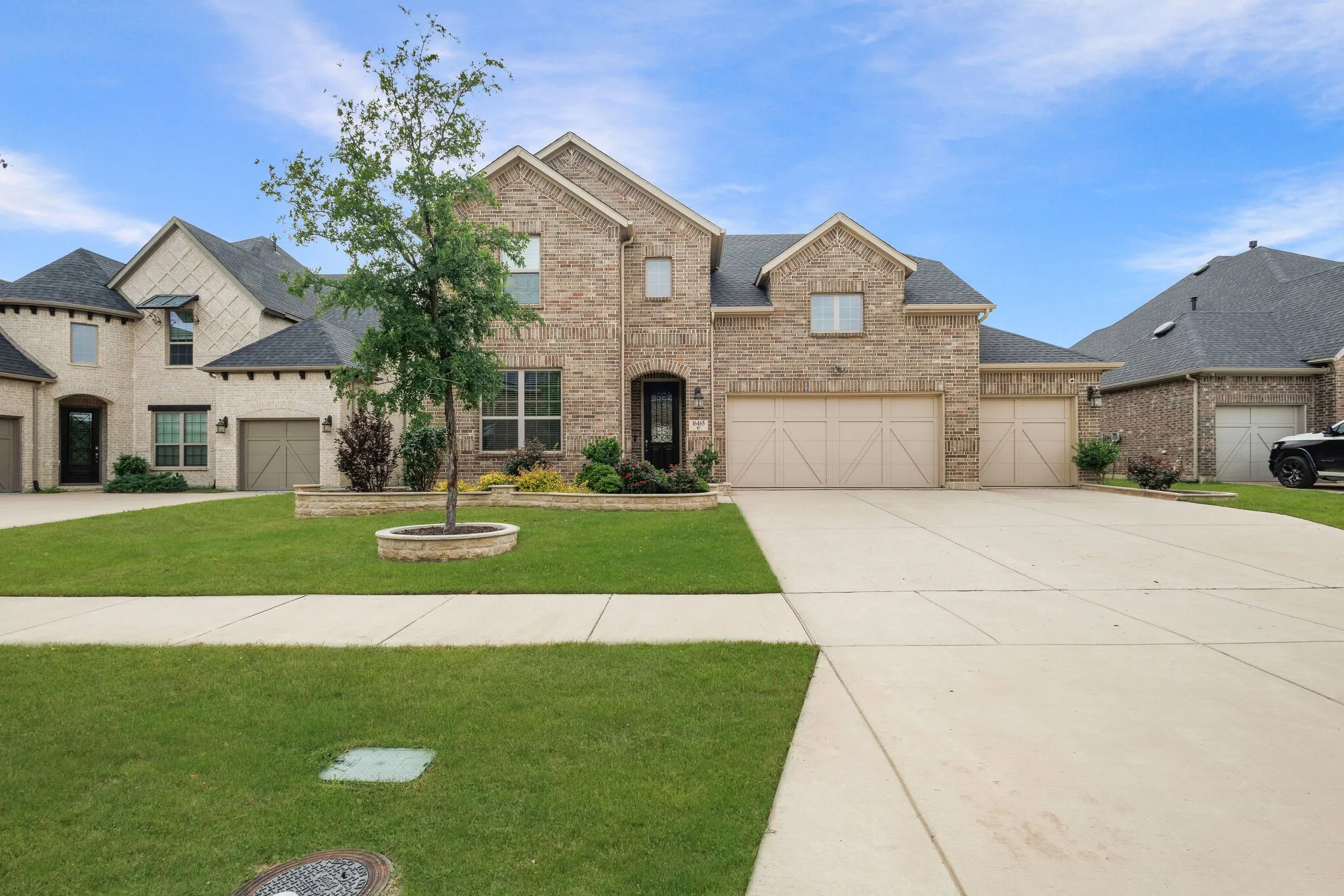 Single Family Residence For Sale in Denton County , 16465 Sedgemoor Drive, Frisco, Texas 75033, 4 Bedroom, 4 Bathroom, 3 Garage spaces, 3,311 Sqft, built in 2021, Preowned, mls#21255083, Real Estate Agent in Frisco, Homes For Sale in Denton county, Homes For Sale in Frisco, Realtor in Frisco Texas, Real Estate Brokerage Independent Realty Texas, Luminita Cordes Realtor