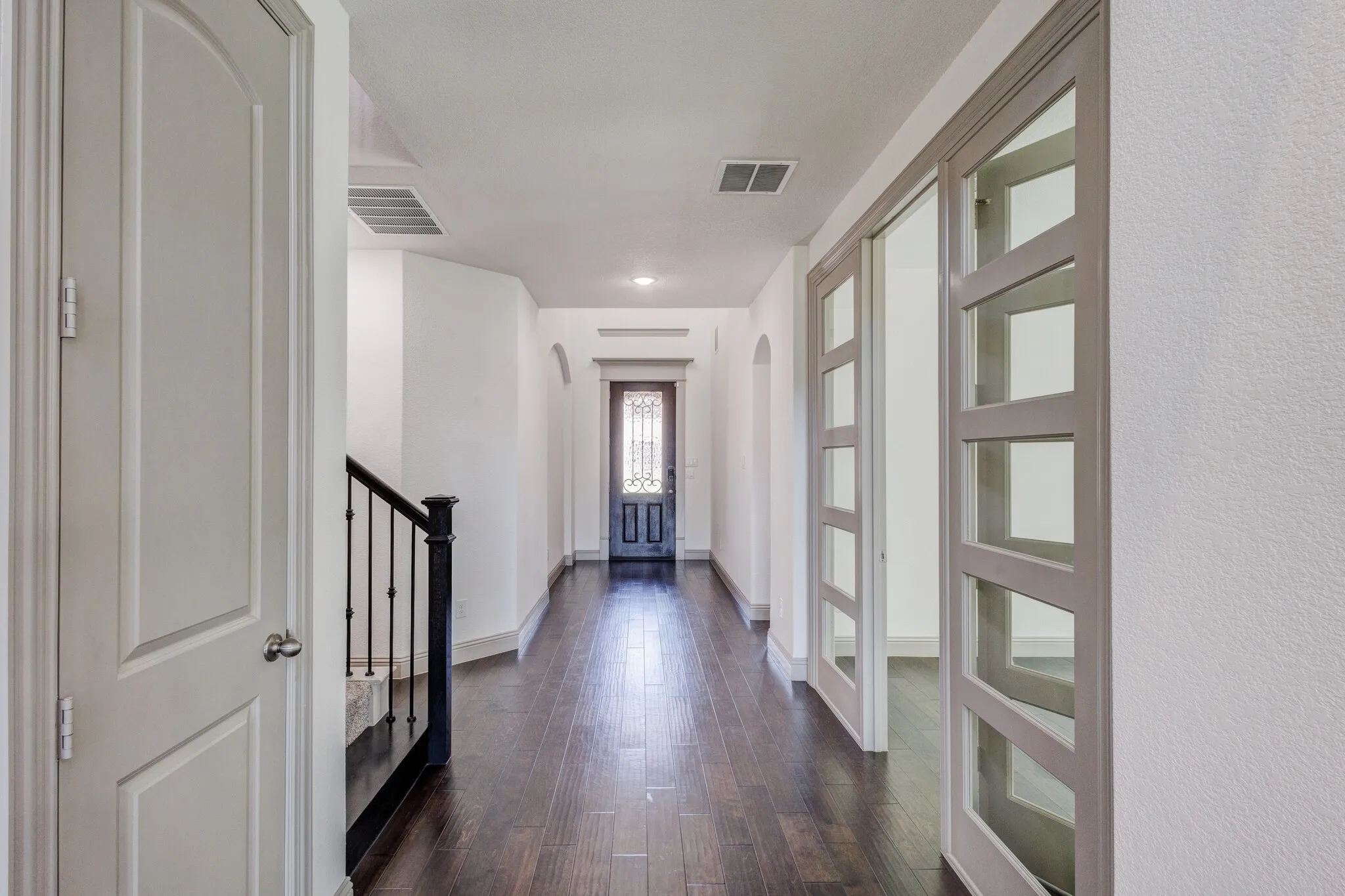 Single Family Residence For Sale in Denton County , 16465 Sedgemoor Drive, Frisco, Texas 75033, 4 Bedroom, 4 Bathroom, 3 Garage spaces, 3,311 Sqft, built in 2021, Preowned, mls#21255083, Real Estate Agent in Frisco, Homes For Sale in Denton county, Homes For Sale in Frisco, Realtor in Frisco Texas, Real Estate Brokerage Independent Realty Texas, Luminita Cordes Realtor