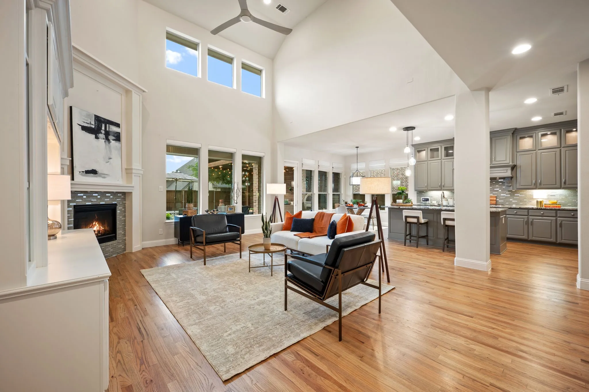 Single Family Residence For Sale in Collin County , 2804 Seabiscuit Road, Celina, Texas 75009, 5 Bedroom, 6 Bathroom, 3 Garage spaces, 4,361 Sqft, built in 2017, Preowned, mls#21254584, Real Estate Agent in Celina, Homes For Sale in Collin county, Homes For Sale in Celina, Realtor in Celina Texas, Real Estate Brokerage Independent Realty Texas, Luminita Cordes Realtor