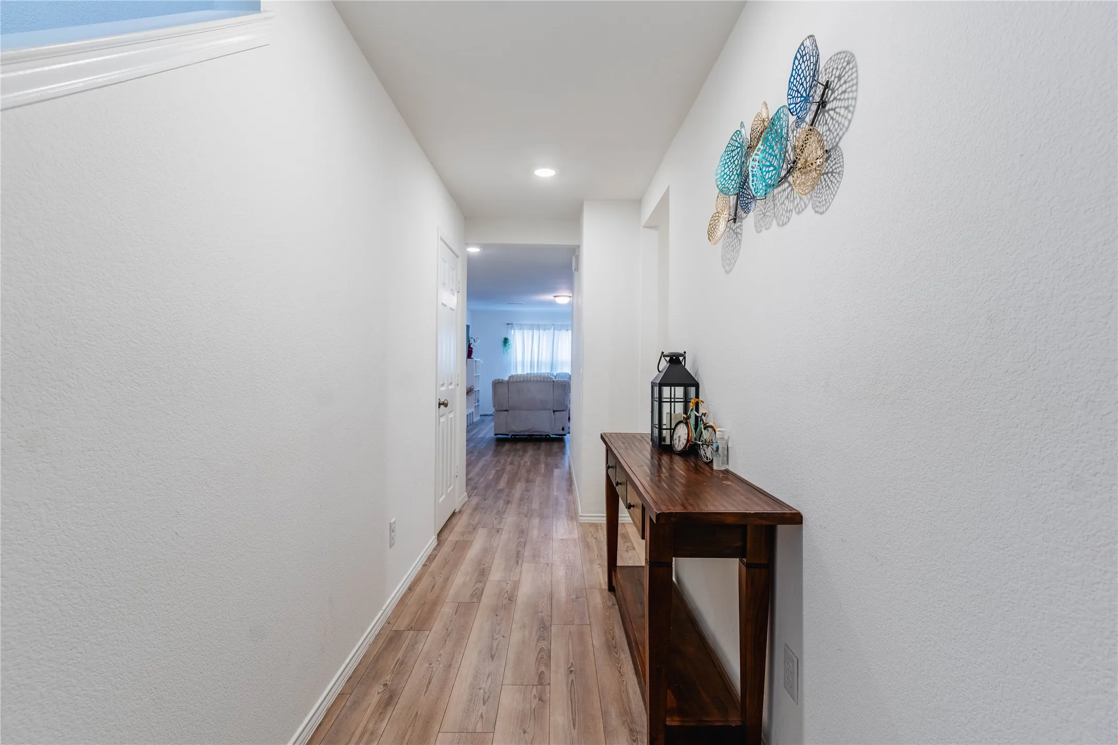 Single Family Residence For Sale in Kaufman County , 2063 Henrietta Drive, Forney, Texas 75126, 4 Bedrooms, 3 Bathrooms, 2 Garage spaces, 2,394 Sqft, built in 2023, Preowned, Price $270,000, mls#21255080, Real Estate Agent in Forney, Homes For Sale in Kaufman county, Homes For Sale in Forney, Realtor in Forney Texas, Real Estate Brokerage Independent Realty Texas, Luminita Cordes Realtor