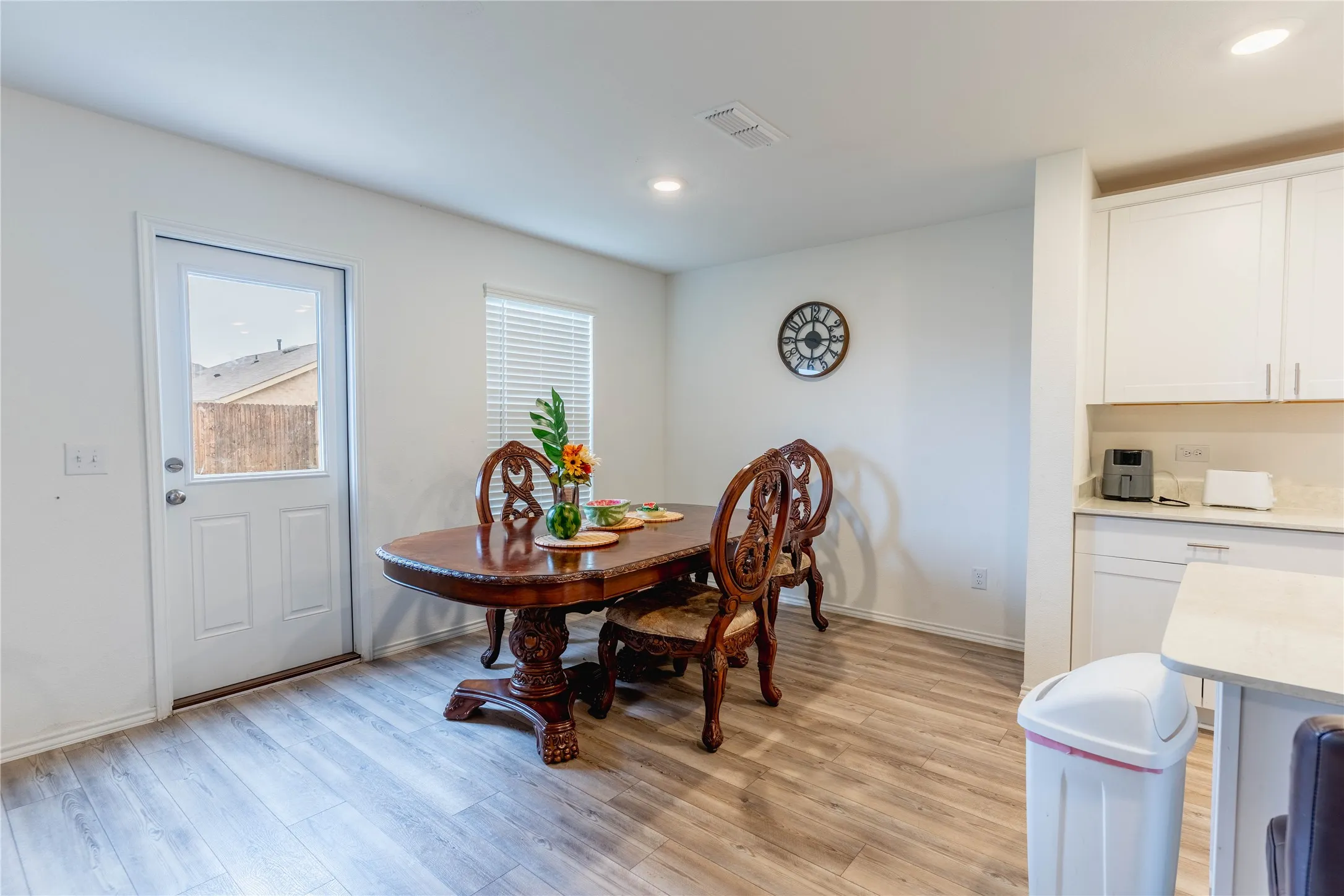 Single Family Residence For Sale in Kaufman County , 2063 Henrietta Drive, Forney, Texas 75126, 4 Bedrooms, 3 Bathrooms, 2 Garage spaces, 2,394 Sqft, built in 2023, Preowned, Price $270,000, mls#21255080, Real Estate Agent in Forney, Homes For Sale in Kaufman county, Homes For Sale in Forney, Realtor in Forney Texas, Real Estate Brokerage Independent Realty Texas, Luminita Cordes Realtor