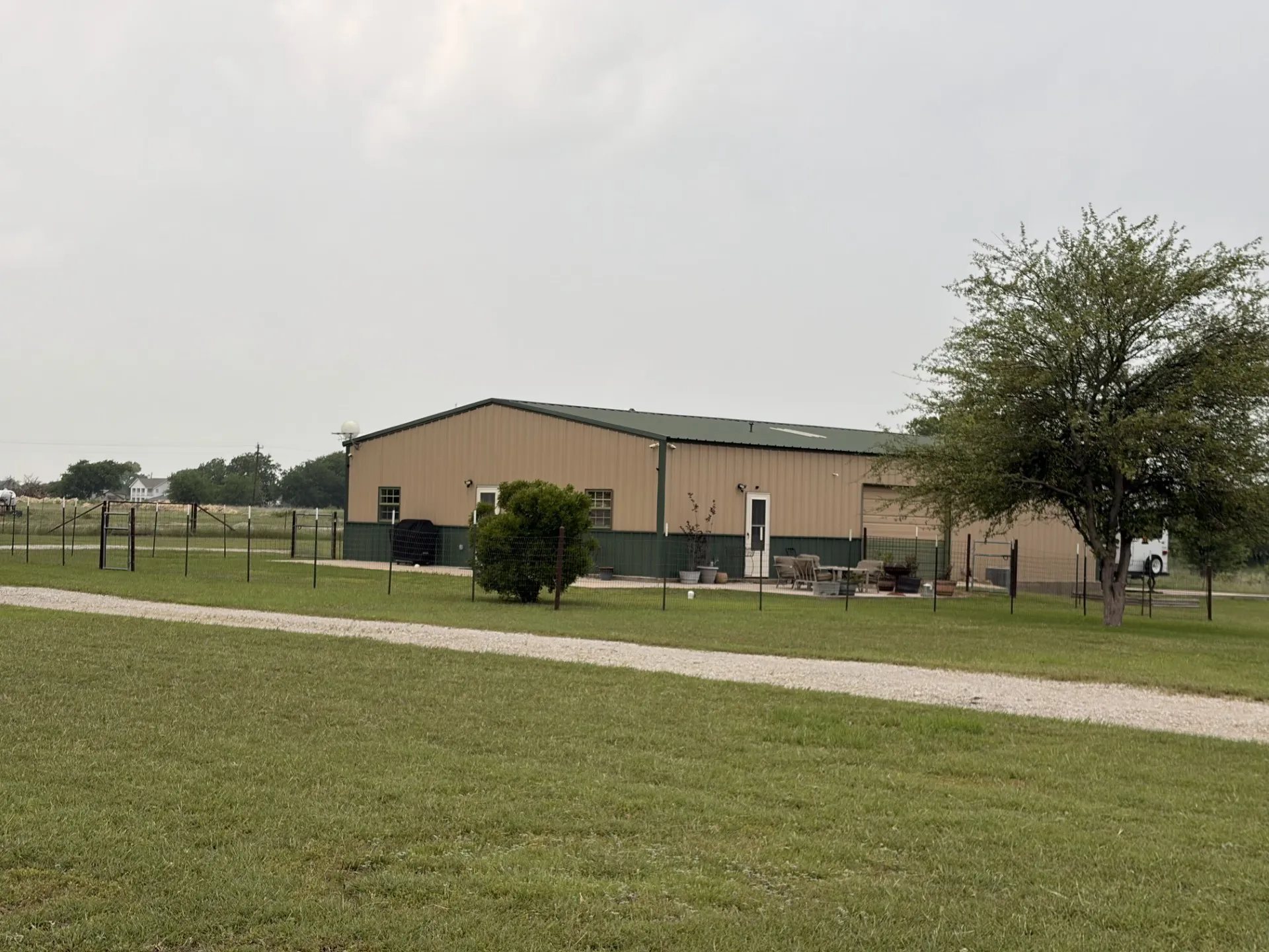 Single Family Residence For Sale in Wise County , 1746 CR 4522, Decatur, Texas 76234, 1 Bedroom, 1 Bathroom, Garage spaces, 800 Sqft, built in 2010, mls#21255209, Real Estate Agent in Decatur, Homes For Sale in Wise county, Homes For Sale in Decatur, Realtor in Decatur Texas, Real Estate Brokerage Independent Realty Texas, Luminita Cordes Realtor