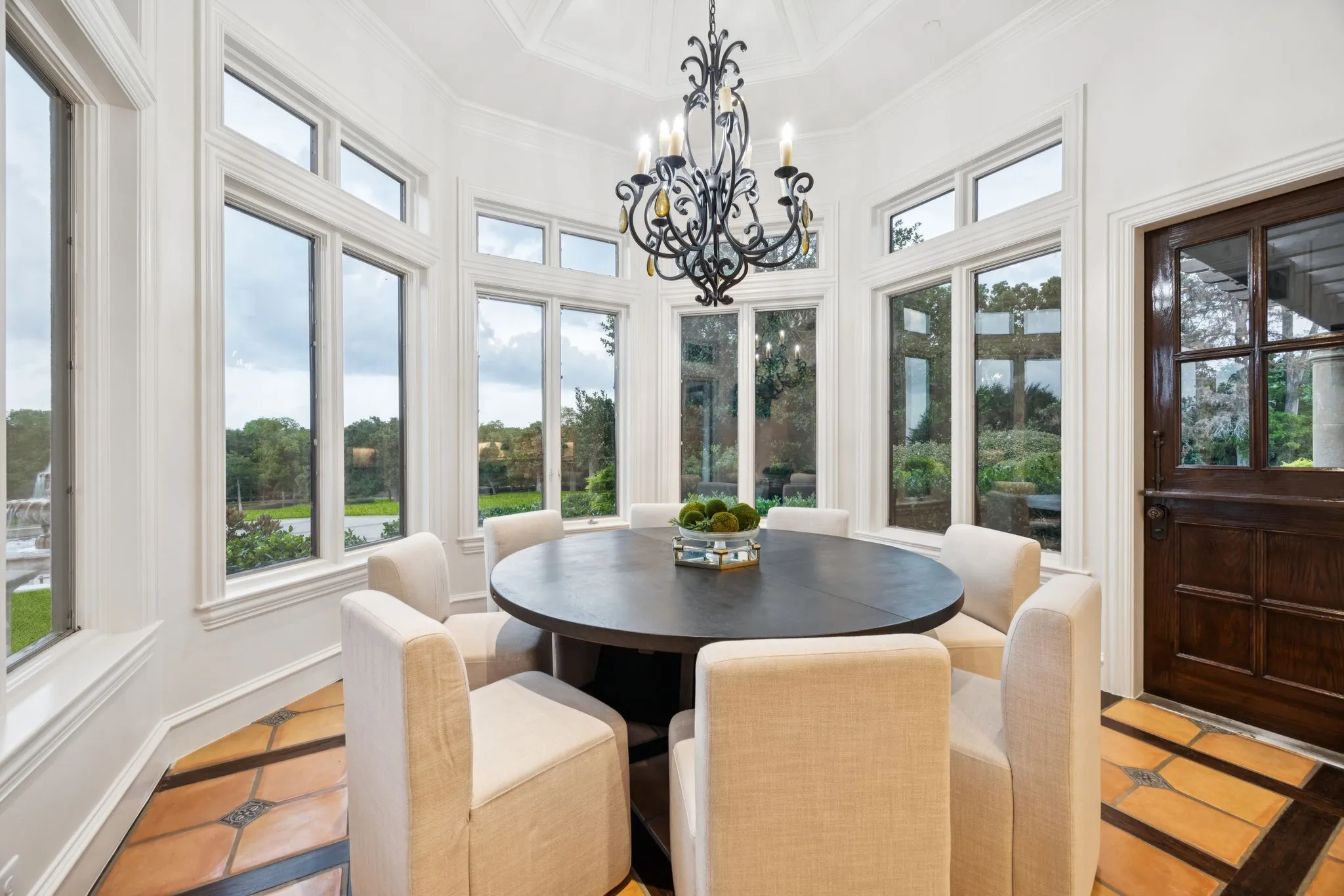 Single Family Residence For Sale in Tarrant County , 1900 Shady Oaks Drive, Southlake, Texas 76092, 5 Bedrooms, 8 Bathrooms, 5 Garage spaces, 8,882 Sqft, built in 1993, Price $7,988,600, mls#21253825, Real Estate Agent in Southlake, Homes For Sale in Tarrant county, Homes For Sale in Southlake, Realtor in Southlake Texas, Real Estate Brokerage Independent Realty Texas, Luminita Cordes Realtor