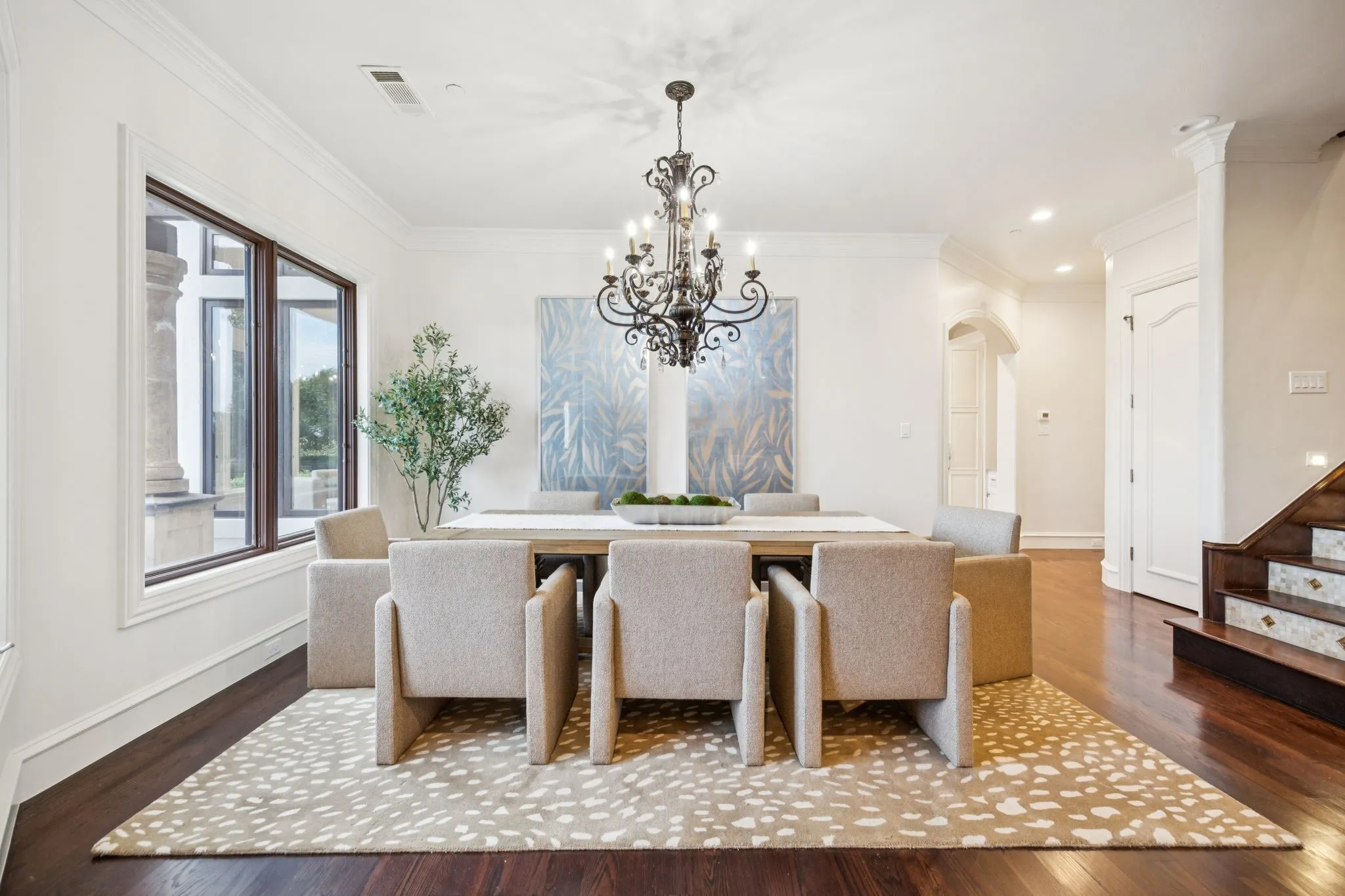 Single Family Residence For Sale in Tarrant County , 1900 Shady Oaks Drive, Southlake, Texas 76092, 5 Bedrooms, 8 Bathrooms, 5 Garage spaces, 8,882 Sqft, built in 1993, Price $7,988,600, mls#21253825, Real Estate Agent in Southlake, Homes For Sale in Tarrant county, Homes For Sale in Southlake, Realtor in Southlake Texas, Real Estate Brokerage Independent Realty Texas, Luminita Cordes Realtor