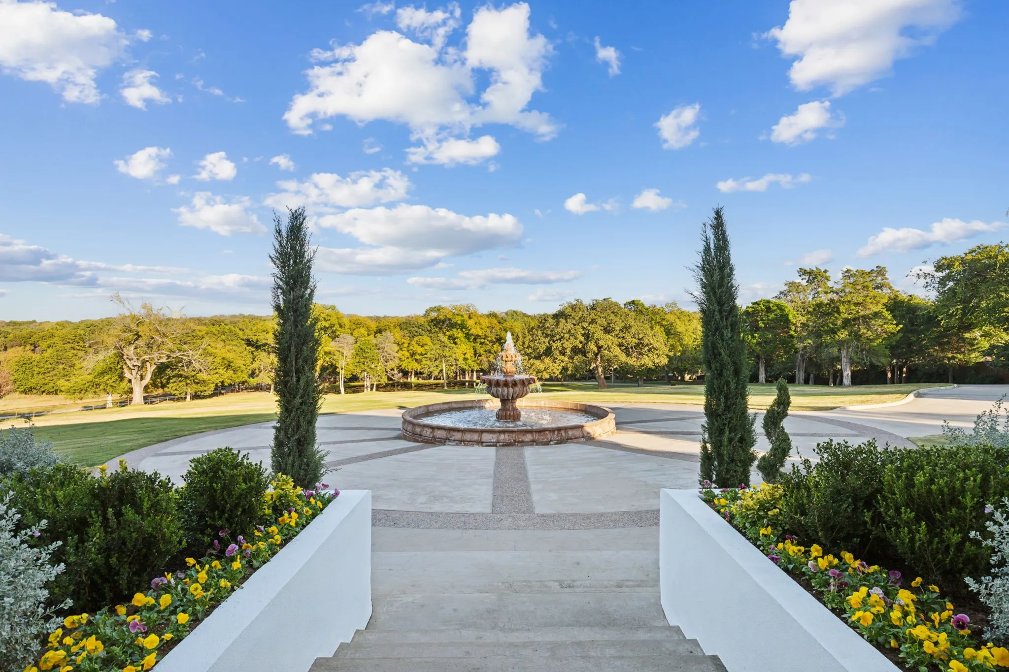 Single Family Residence For Sale in Tarrant County , 1900 Shady Oaks Drive, Southlake, Texas 76092, 5 Bedrooms, 8 Bathrooms, 5 Garage spaces, 8,882 Sqft, built in 1993, Price $7,988,600, mls#21253825, Real Estate Agent in Southlake, Homes For Sale in Tarrant county, Homes For Sale in Southlake, Realtor in Southlake Texas, Real Estate Brokerage Independent Realty Texas, Luminita Cordes Realtor