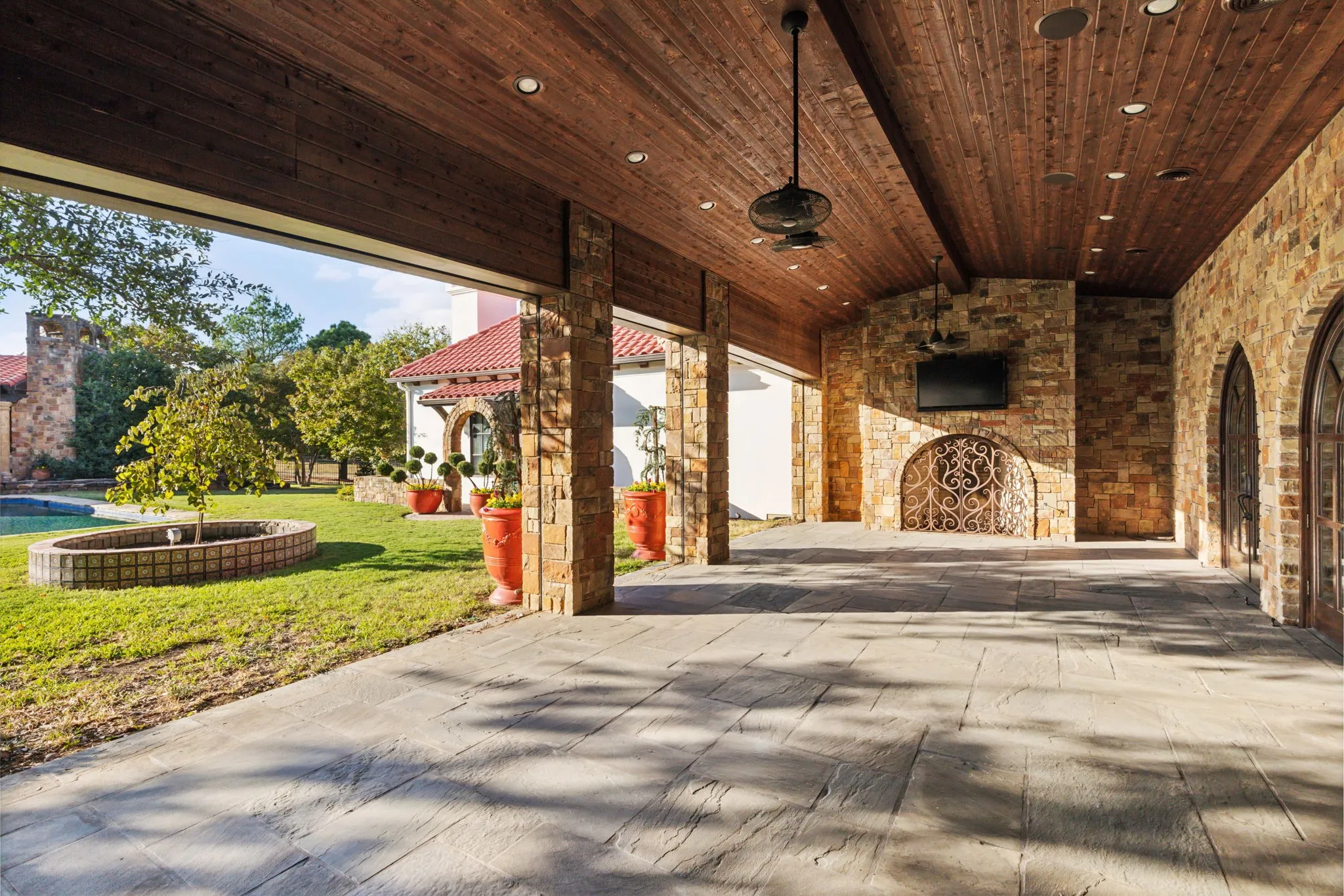 Single Family Residence For Sale in Tarrant County , 1900 Shady Oaks Drive, Southlake, Texas 76092, 5 Bedrooms, 8 Bathrooms, 5 Garage spaces, 8,882 Sqft, built in 1993, Price $7,988,600, mls#21253825, Real Estate Agent in Southlake, Homes For Sale in Tarrant county, Homes For Sale in Southlake, Realtor in Southlake Texas, Real Estate Brokerage Independent Realty Texas, Luminita Cordes Realtor