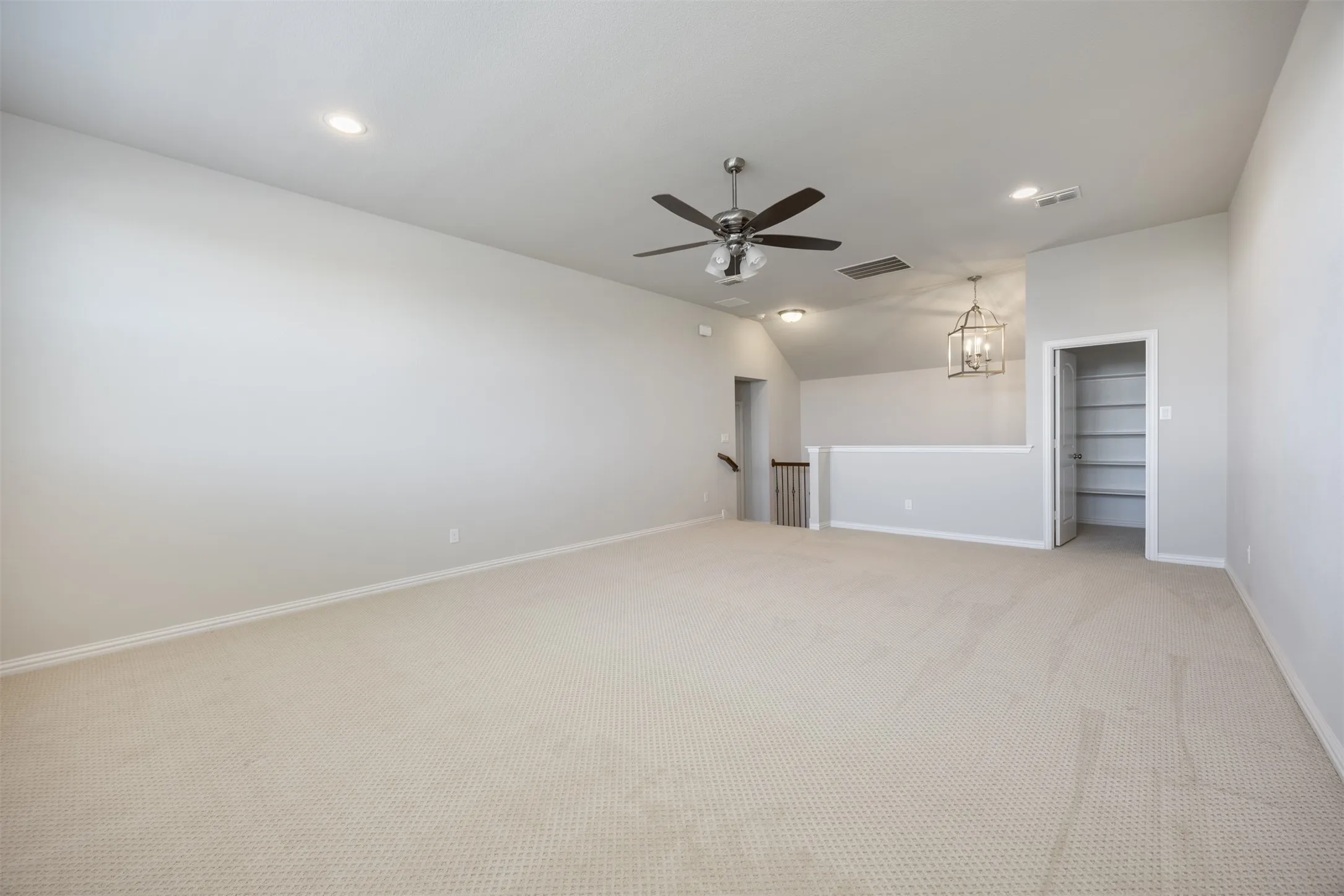 Single Family Residence For Sale in Collin County , 1336 Grassland Drive, Celina, Texas 75009, 4 Bedroom, 4 Bathroom, 2 Garage spaces, 3,480 Sqft, built in 2015, mls#21215263, Real Estate Agent in Celina, Homes For Sale in Collin county, Homes For Sale in Celina, Realtor in Celina Texas, Real Estate Brokerage Independent Realty Texas, Luminita Cordes Realtor