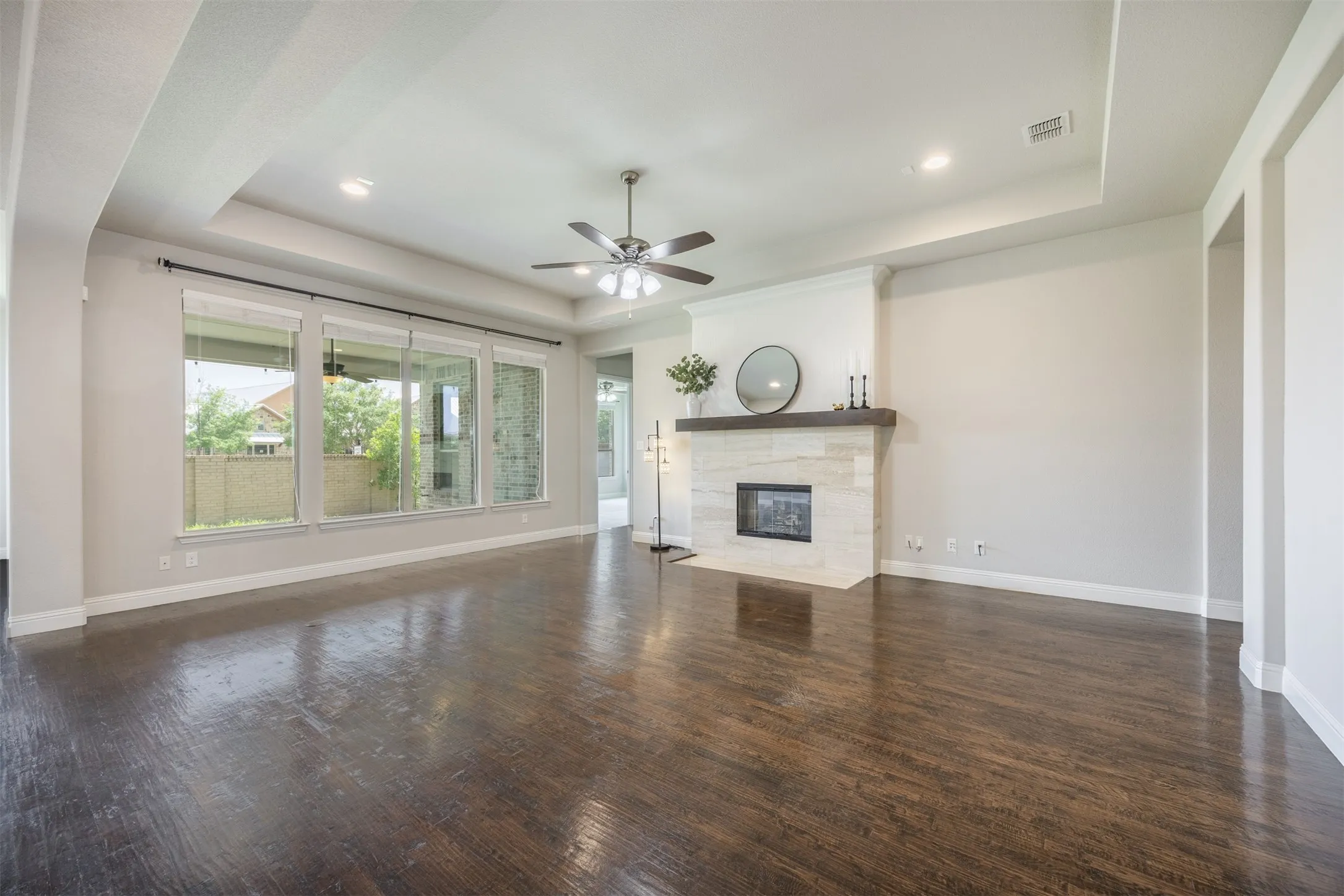 Single Family Residence For Sale in Collin County , 1336 Grassland Drive, Celina, Texas 75009, 4 Bedroom, 4 Bathroom, 2 Garage spaces, 3,480 Sqft, built in 2015, mls#21215263, Real Estate Agent in Celina, Homes For Sale in Collin county, Homes For Sale in Celina, Realtor in Celina Texas, Real Estate Brokerage Independent Realty Texas, Luminita Cordes Realtor