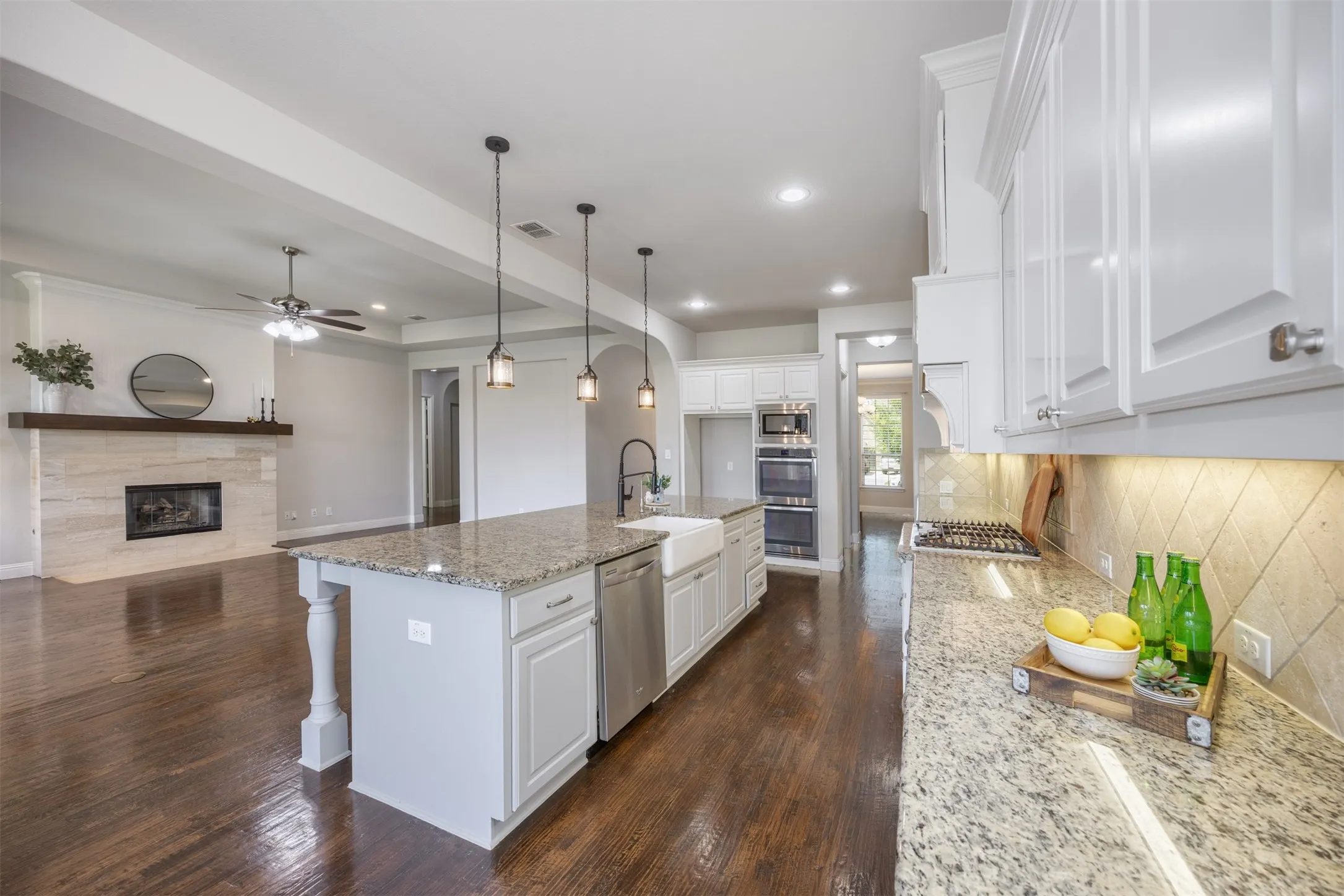 Single Family Residence For Sale in Collin County , 1336 Grassland Drive, Celina, Texas 75009, 4 Bedroom, 4 Bathroom, 2 Garage spaces, 3,480 Sqft, built in 2015, mls#21215263, Real Estate Agent in Celina, Homes For Sale in Collin county, Homes For Sale in Celina, Realtor in Celina Texas, Real Estate Brokerage Independent Realty Texas, Luminita Cordes Realtor