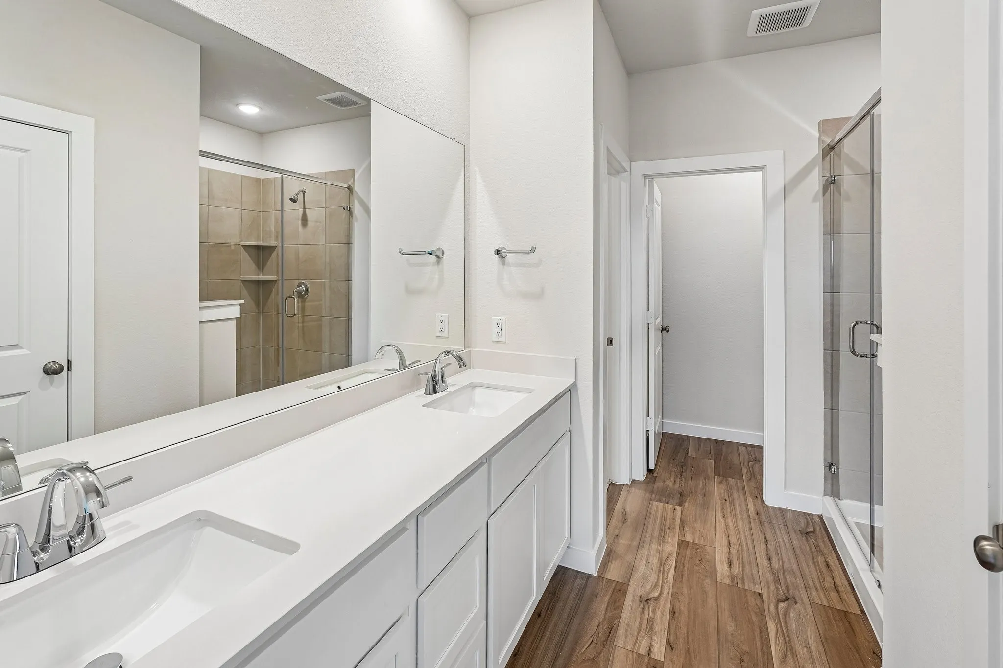 Single Family Residence For Sale in Parker County , 372 Declan Street, Springtown, Texas 76082, 3 Bedroom, 3 Bathroom, 2 Garage spaces, 2,449 Sqft, built in 2026, New Construction - Incomplete, mls#21255244, Real Estate Agent in Springtown, Homes For Sale in Parker county, Homes For Sale in Springtown, Realtor in Springtown Texas, Real Estate Brokerage Independent Realty Texas, Luminita Cordes Realtor