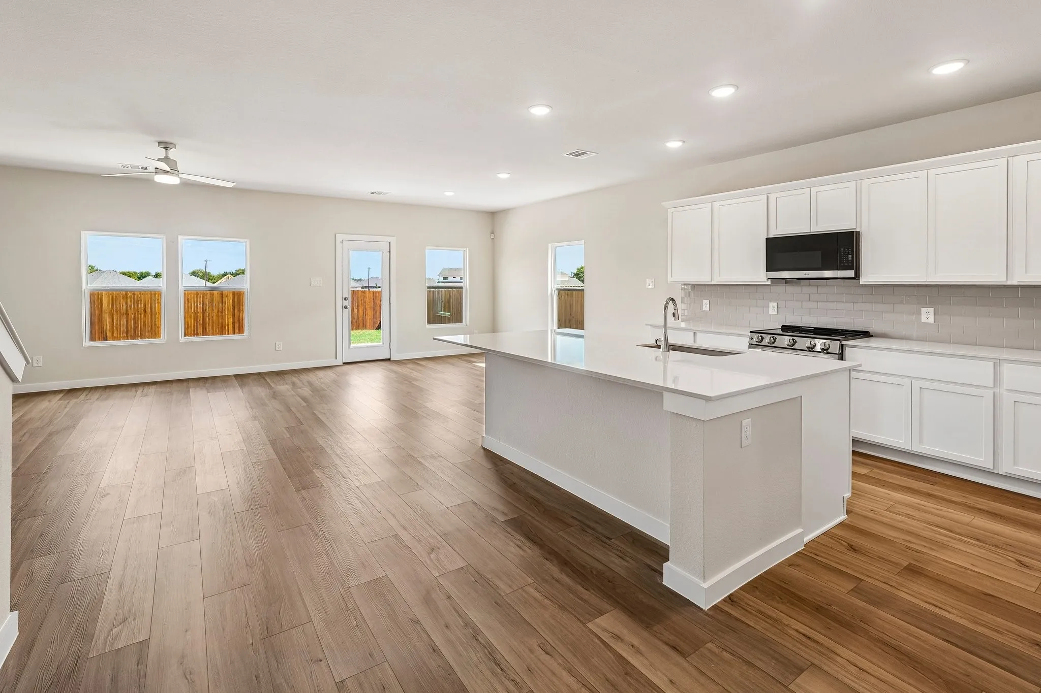 Single Family Residence For Sale in Parker County , 372 Declan Street, Springtown, Texas 76082, 3 Bedroom, 3 Bathroom, 2 Garage spaces, 2,449 Sqft, built in 2026, New Construction - Incomplete, mls#21255244, Real Estate Agent in Springtown, Homes For Sale in Parker county, Homes For Sale in Springtown, Realtor in Springtown Texas, Real Estate Brokerage Independent Realty Texas, Luminita Cordes Realtor