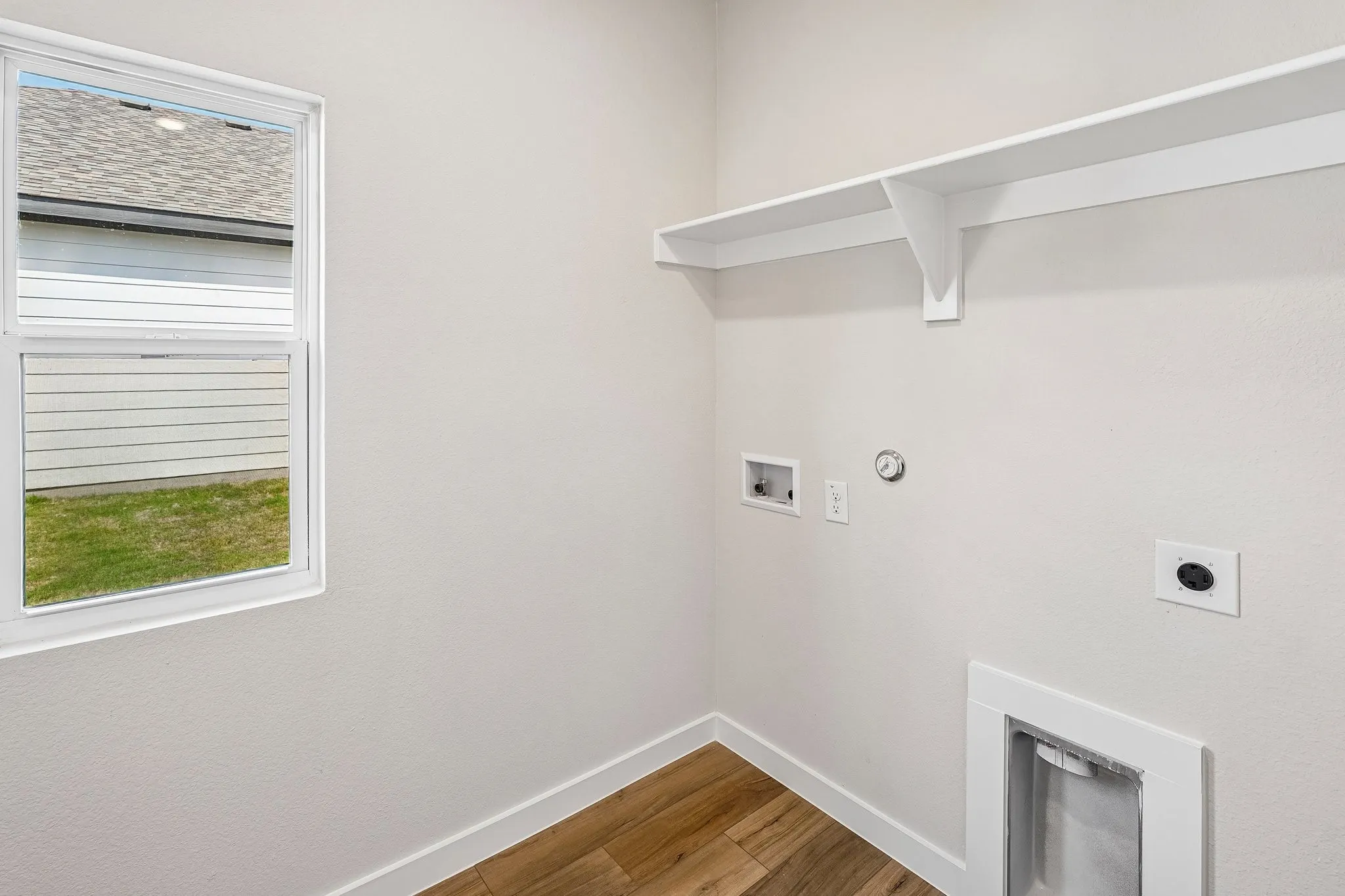 Single Family Residence For Sale in Parker County , 372 Declan Street, Springtown, Texas 76082, 3 Bedroom, 3 Bathroom, 2 Garage spaces, 2,449 Sqft, built in 2026, New Construction - Incomplete, mls#21255244, Real Estate Agent in Springtown, Homes For Sale in Parker county, Homes For Sale in Springtown, Realtor in Springtown Texas, Real Estate Brokerage Independent Realty Texas, Luminita Cordes Realtor
