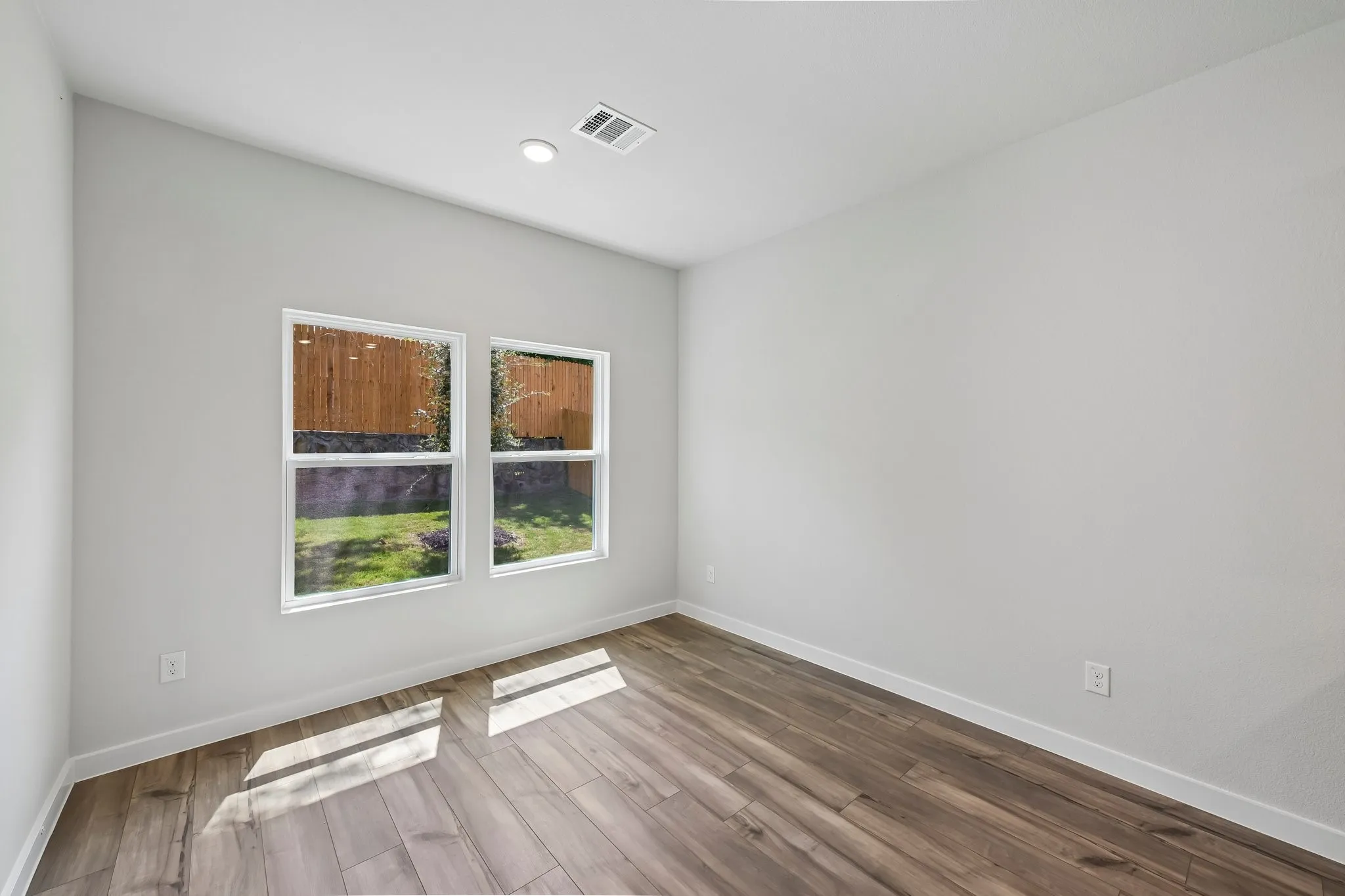 Single Family Residence For Sale in Ellis County , 620 Durham Drive, Ferris, Texas 75125, 3 Bedroom, 2 Bathroom, 2 Garage spaces, 1,508 Sqft, built in 2026, New Construction - Incomplete, mls#21255248, Real Estate Agent in Ferris, Homes For Sale in Ellis county, Homes For Sale in Ferris, Realtor in Ferris Texas, Real Estate Brokerage Independent Realty Texas, Luminita Cordes Realtor