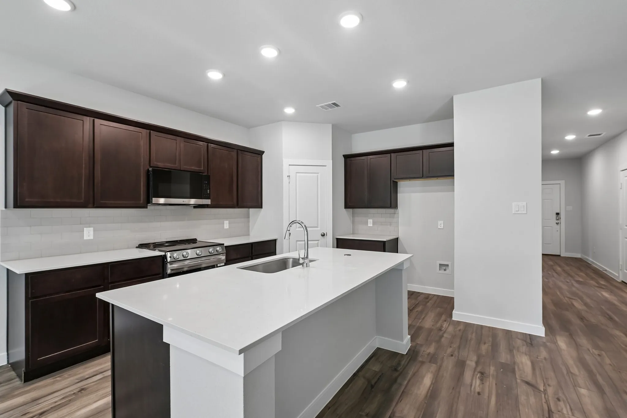 Single Family Residence For Sale in Ellis County , 620 Durham Drive, Ferris, Texas 75125, 3 Bedroom, 2 Bathroom, 2 Garage spaces, 1,508 Sqft, built in 2026, New Construction - Incomplete, mls#21255248, Real Estate Agent in Ferris, Homes For Sale in Ellis county, Homes For Sale in Ferris, Realtor in Ferris Texas, Real Estate Brokerage Independent Realty Texas, Luminita Cordes Realtor