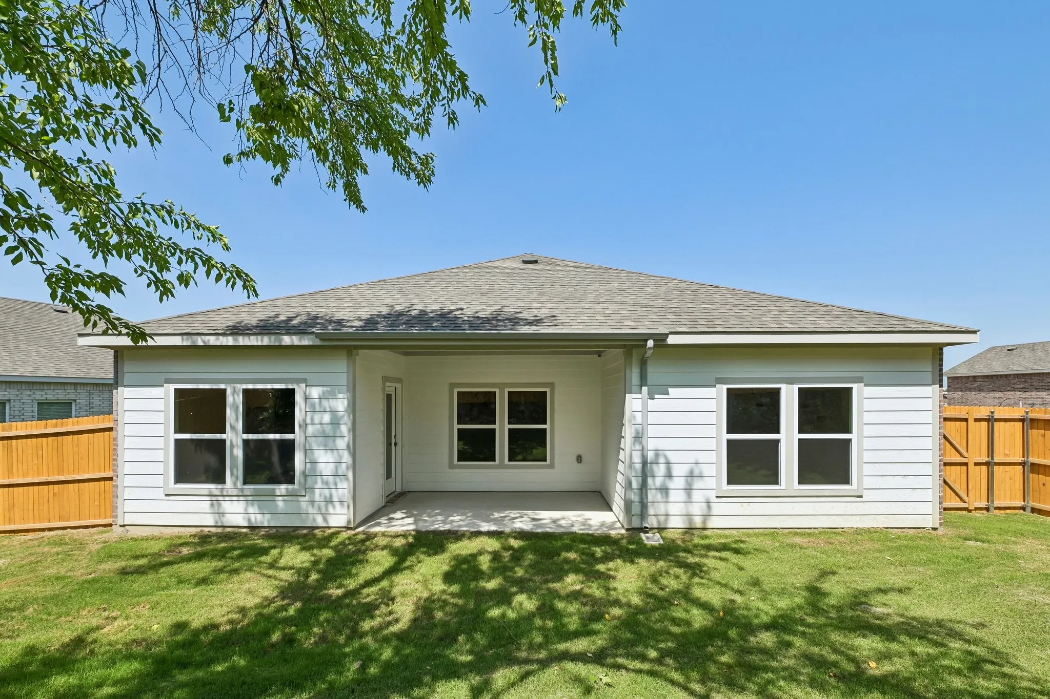 Single Family Residence For Sale in Ellis County , 620 Durham Drive, Ferris, Texas 75125, 3 Bedroom, 2 Bathroom, 2 Garage spaces, 1,508 Sqft, built in 2026, New Construction - Incomplete, mls#21255248, Real Estate Agent in Ferris, Homes For Sale in Ellis county, Homes For Sale in Ferris, Realtor in Ferris Texas, Real Estate Brokerage Independent Realty Texas, Luminita Cordes Realtor