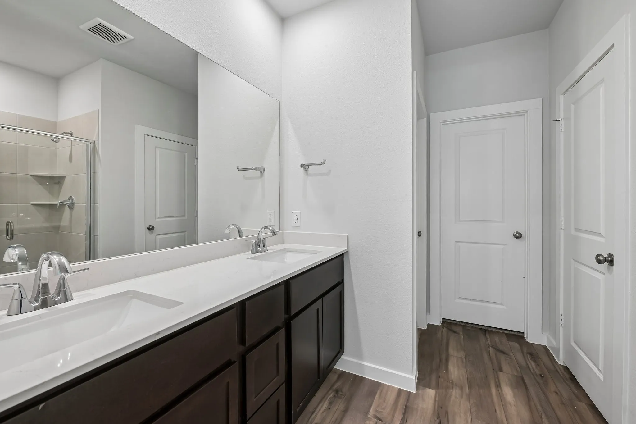 Single Family Residence For Sale in Ellis County , 620 Durham Drive, Ferris, Texas 75125, 3 Bedroom, 2 Bathroom, 2 Garage spaces, 1,508 Sqft, built in 2026, New Construction - Incomplete, mls#21255248, Real Estate Agent in Ferris, Homes For Sale in Ellis county, Homes For Sale in Ferris, Realtor in Ferris Texas, Real Estate Brokerage Independent Realty Texas, Luminita Cordes Realtor