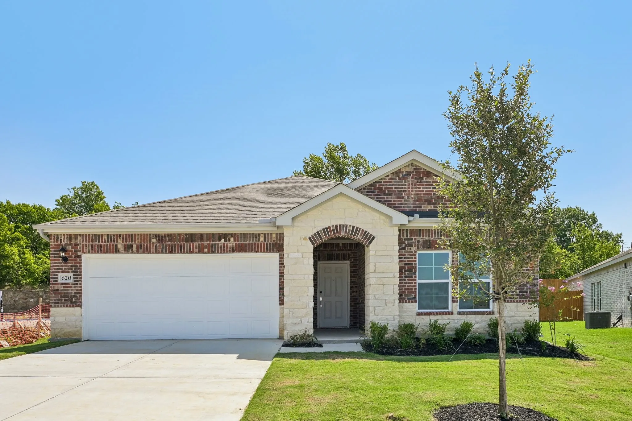 Single Family Residence For Sale in Ellis County , 620 Durham Drive, Ferris, Texas 75125, 3 Bedroom, 2 Bathroom, 2 Garage spaces, 1,508 Sqft, built in 2026, New Construction - Incomplete, mls#21255248, Real Estate Agent in Ferris, Homes For Sale in Ellis county, Homes For Sale in Ferris, Realtor in Ferris Texas, Real Estate Brokerage Independent Realty Texas, Luminita Cordes Realtor