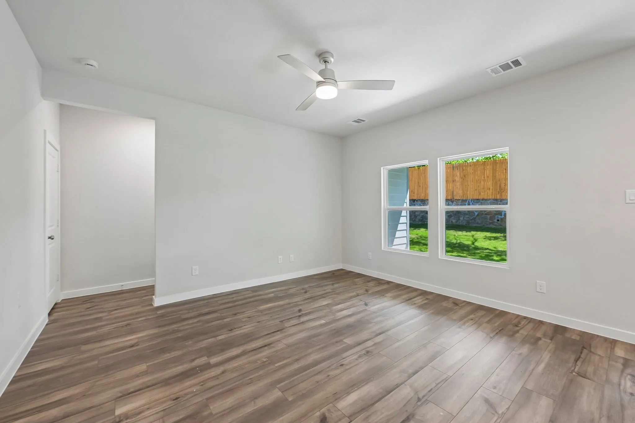 Single Family Residence For Sale in Ellis County , 620 Durham Drive, Ferris, Texas 75125, 3 Bedroom, 2 Bathroom, 2 Garage spaces, 1,508 Sqft, built in 2026, New Construction - Incomplete, mls#21255248, Real Estate Agent in Ferris, Homes For Sale in Ellis county, Homes For Sale in Ferris, Realtor in Ferris Texas, Real Estate Brokerage Independent Realty Texas, Luminita Cordes Realtor