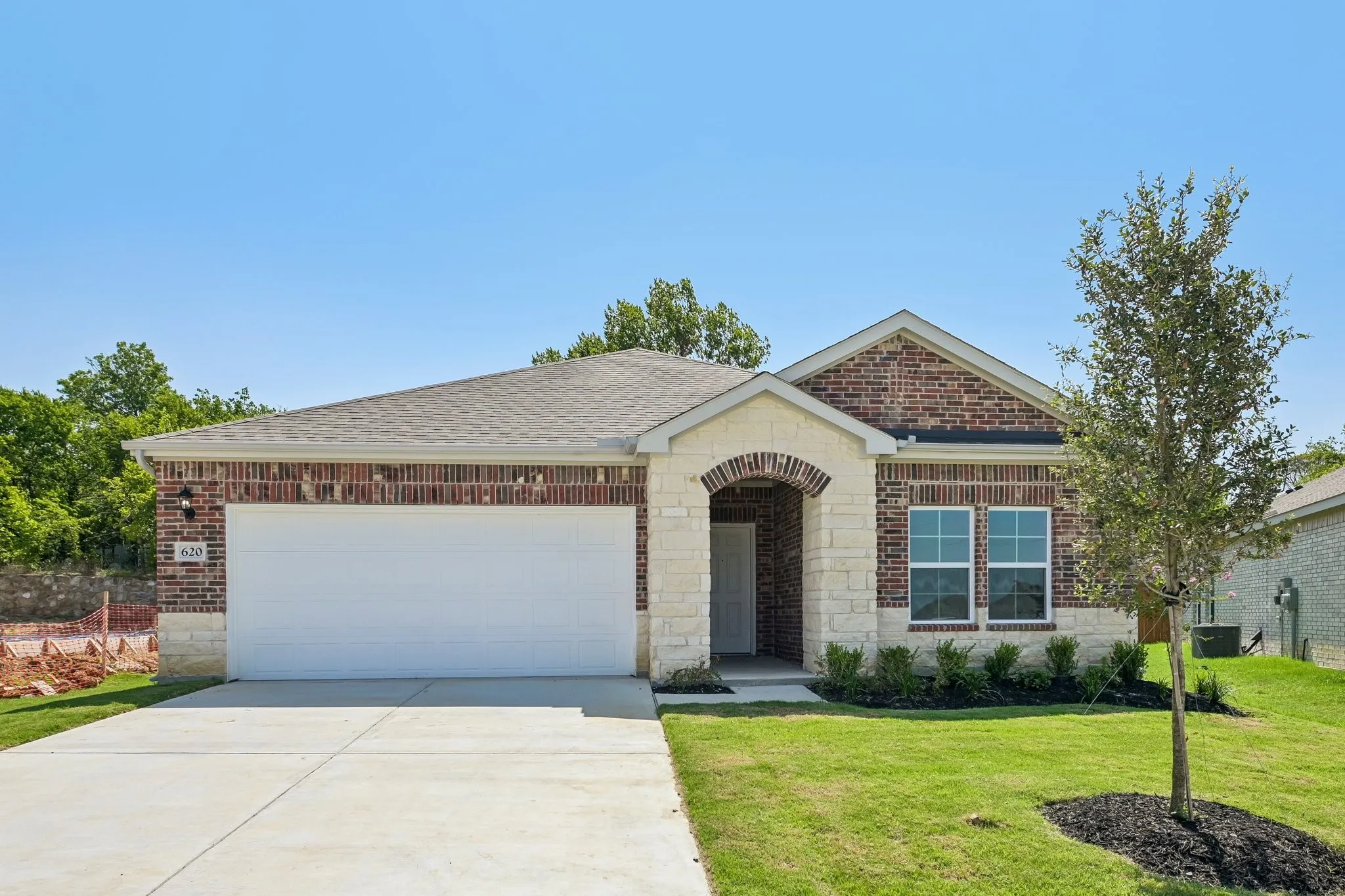 Single Family Residence For Sale in Ellis County , 620 Durham Drive, Ferris, Texas 75125, 3 Bedroom, 2 Bathroom, 2 Garage spaces, 1,508 Sqft, built in 2026, New Construction - Incomplete, mls#21255248, Real Estate Agent in Ferris, Homes For Sale in Ellis county, Homes For Sale in Ferris, Realtor in Ferris Texas, Real Estate Brokerage Independent Realty Texas, Luminita Cordes Realtor