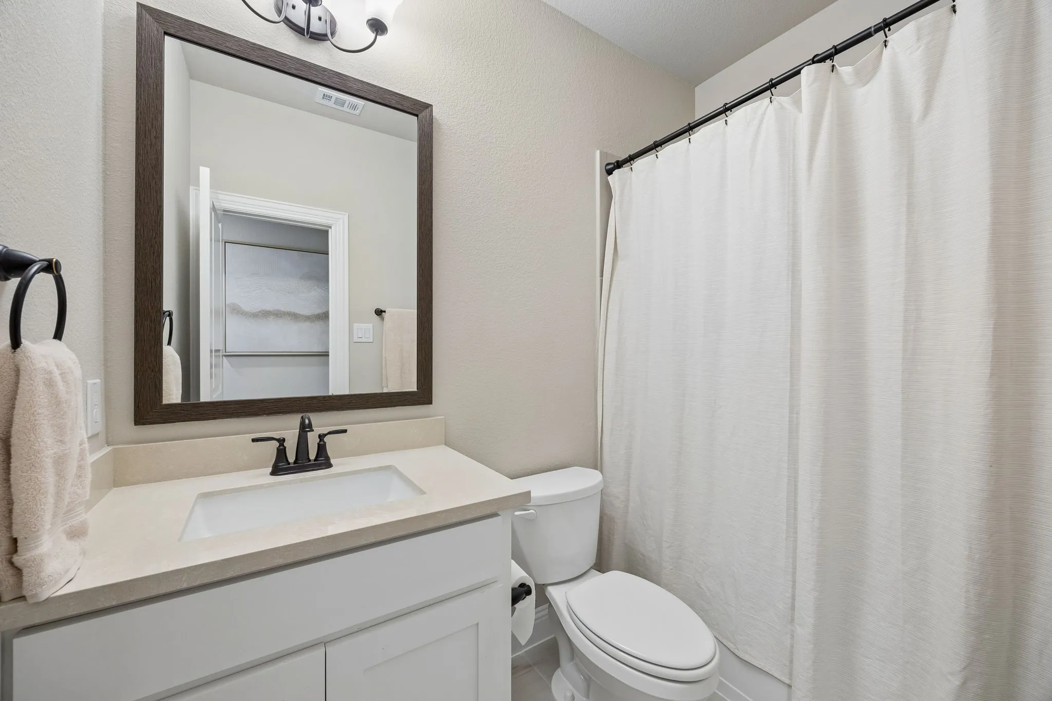 Single Family Residence For Sale in Rockwall County , 511 Grand Oak Drive, Fate, Texas 75189, 4 Bedroom, 3 Bathroom, 2 Garage spaces, 3,586 Sqft, built in 2024, Preowned, mls#21242700, Real Estate Agent in Fate, Homes For Sale in Rockwall county, Homes For Sale in Fate, Realtor in Fate Texas, Real Estate Brokerage Independent Realty Texas, Luminita Cordes Realtor
