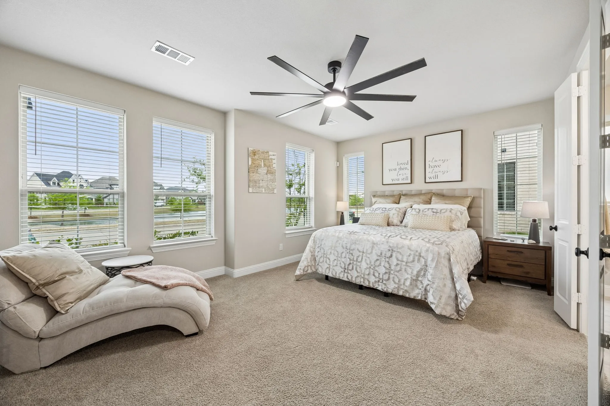 Single Family Residence For Sale in Rockwall County , 511 Grand Oak Drive, Fate, Texas 75189, 4 Bedroom, 3 Bathroom, 2 Garage spaces, 3,586 Sqft, built in 2024, Preowned, mls#21242700, Real Estate Agent in Fate, Homes For Sale in Rockwall county, Homes For Sale in Fate, Realtor in Fate Texas, Real Estate Brokerage Independent Realty Texas, Luminita Cordes Realtor